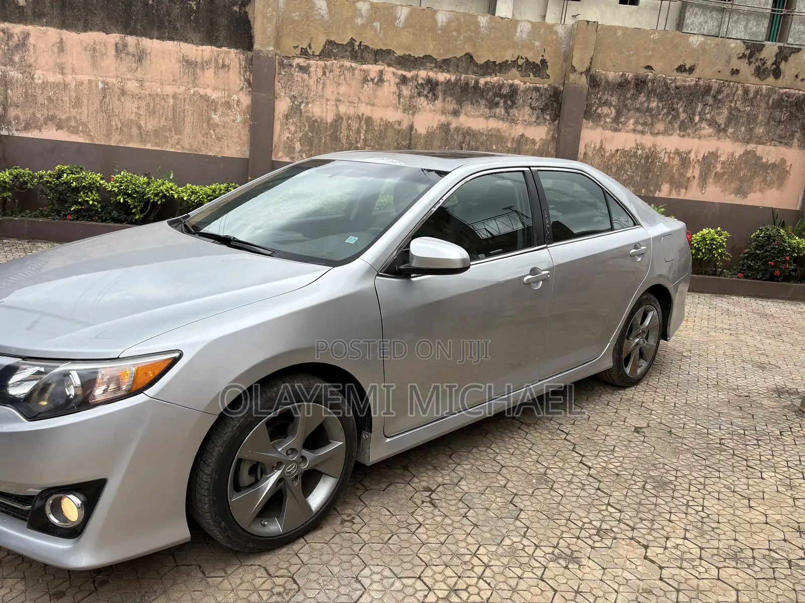 Toyota Camry SE 4dr Sedan (3.5L 6cyl 6A) 2014 Silver