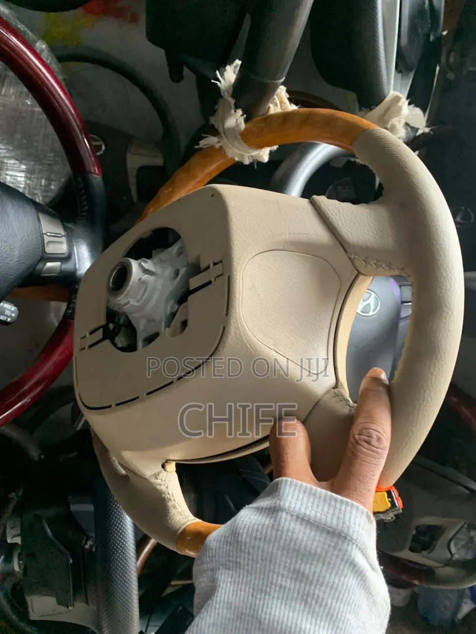 Tokunbo Steering Wheel for Toyota Avalon 2008 - 2011