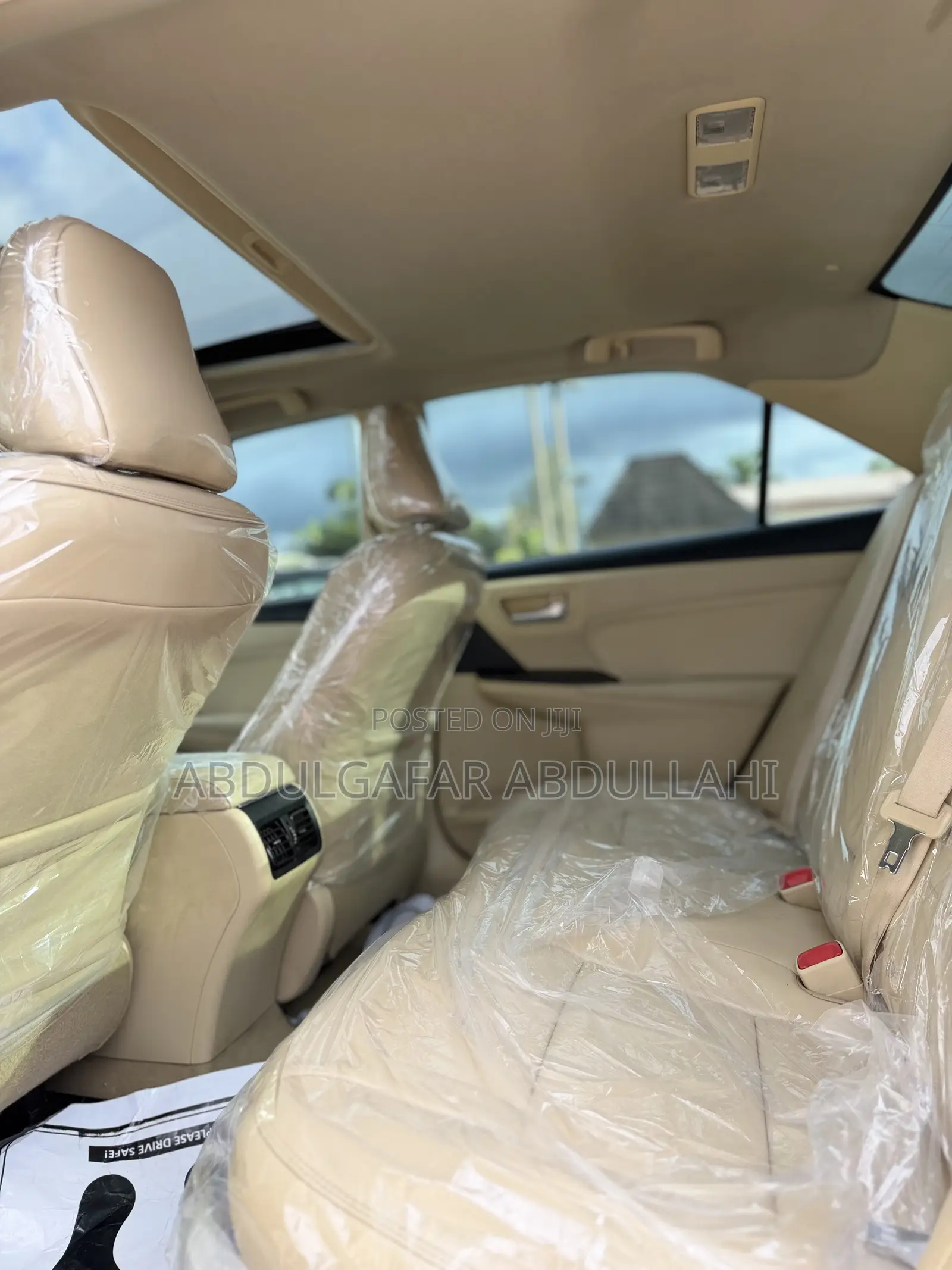 Toyota Camry XLE 4dr Sedan (3.5L 6cyl 6A) 2017 White