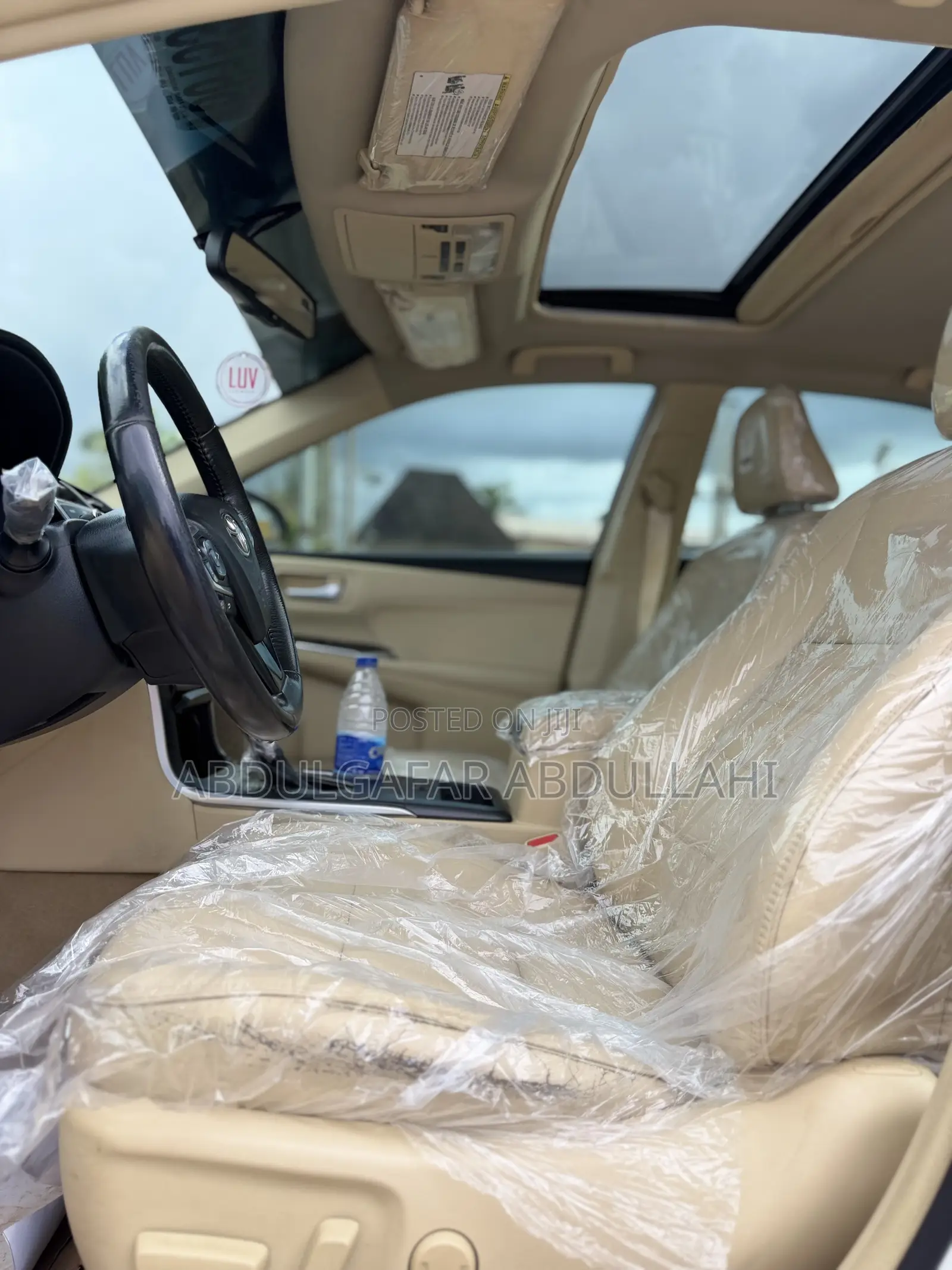 Toyota Camry XLE 4dr Sedan (3.5L 6cyl 6A) 2017 White