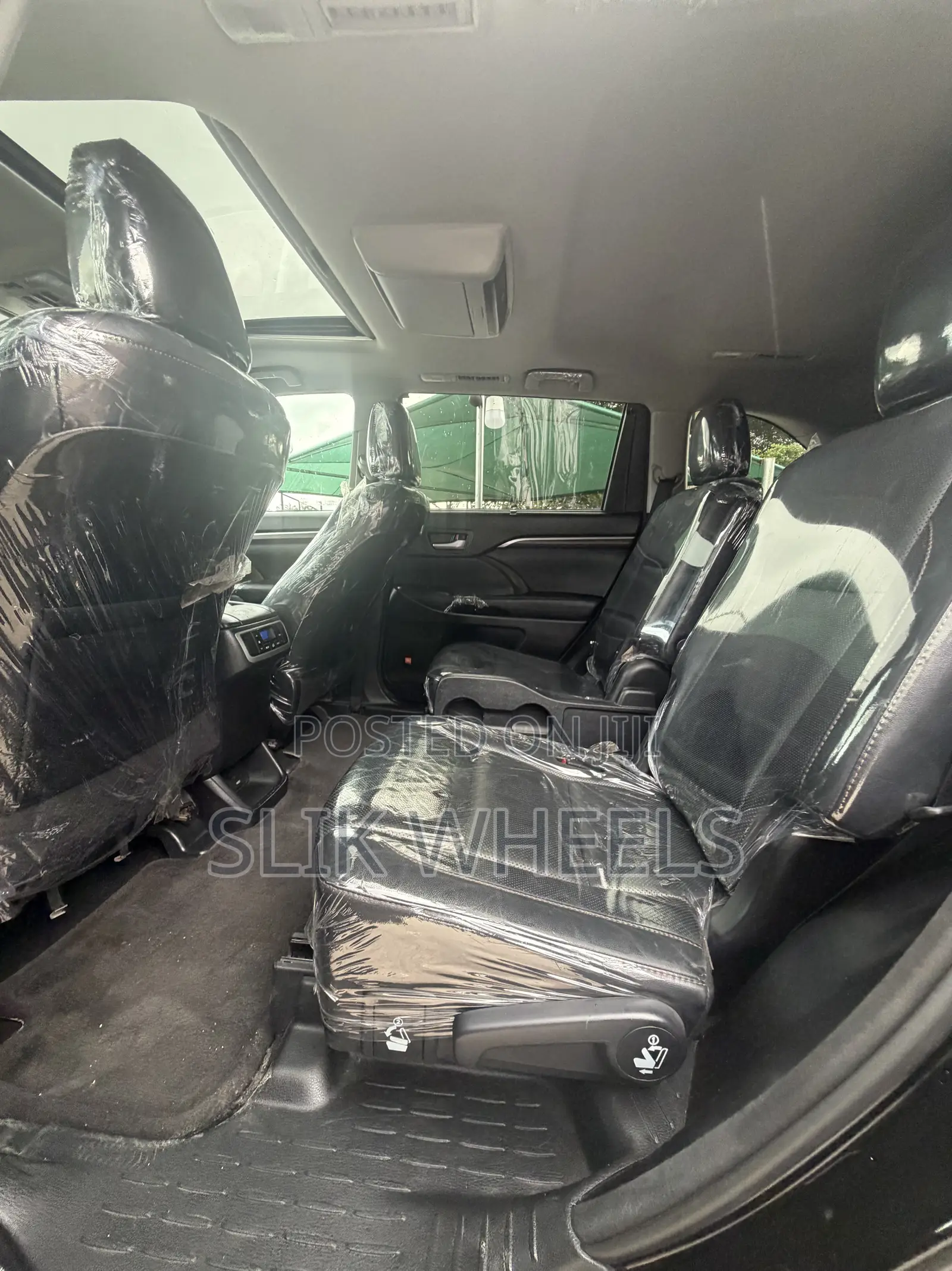 Toyota Highlander Limited 4x2 V6 (3.5L 6cyl 8A) 2017 Black