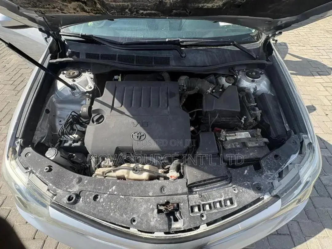 Toyota Camry 2013 Silver
