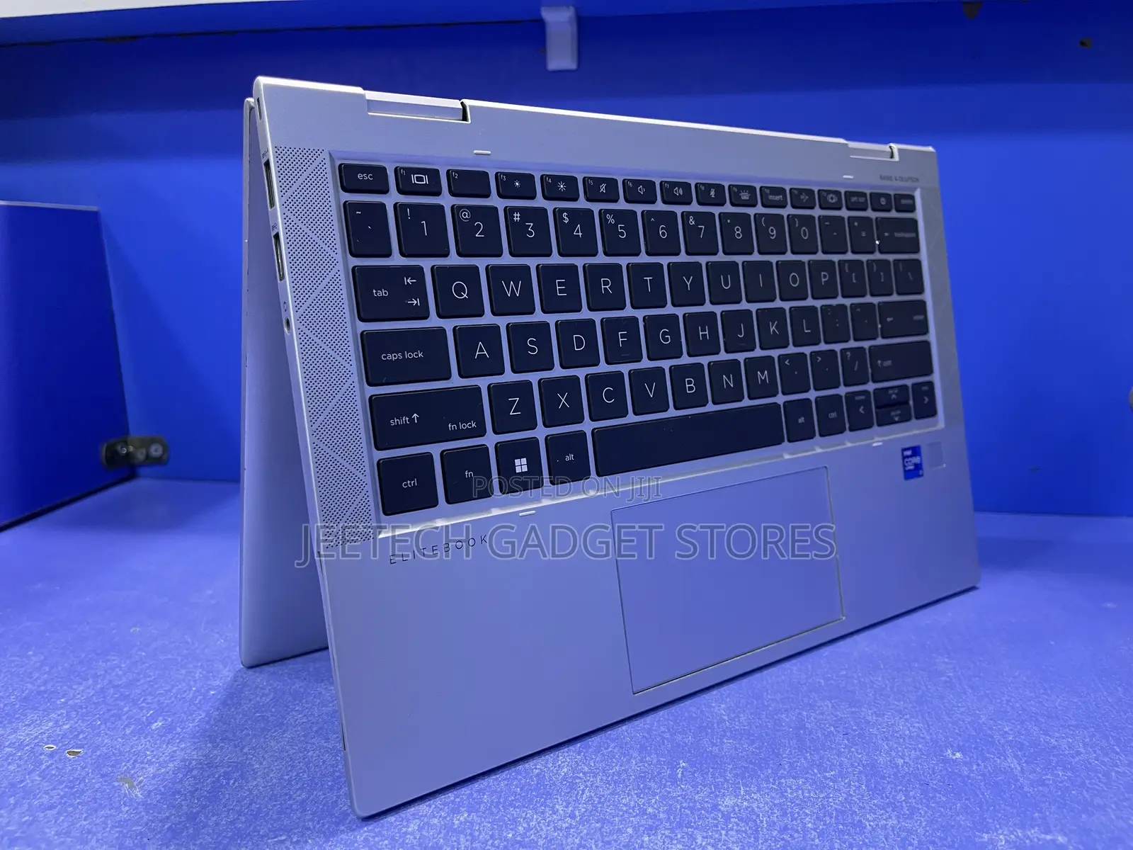 Laptop HP EliteBook 830 G8 16GB Intel Core i7 SSD 512GB