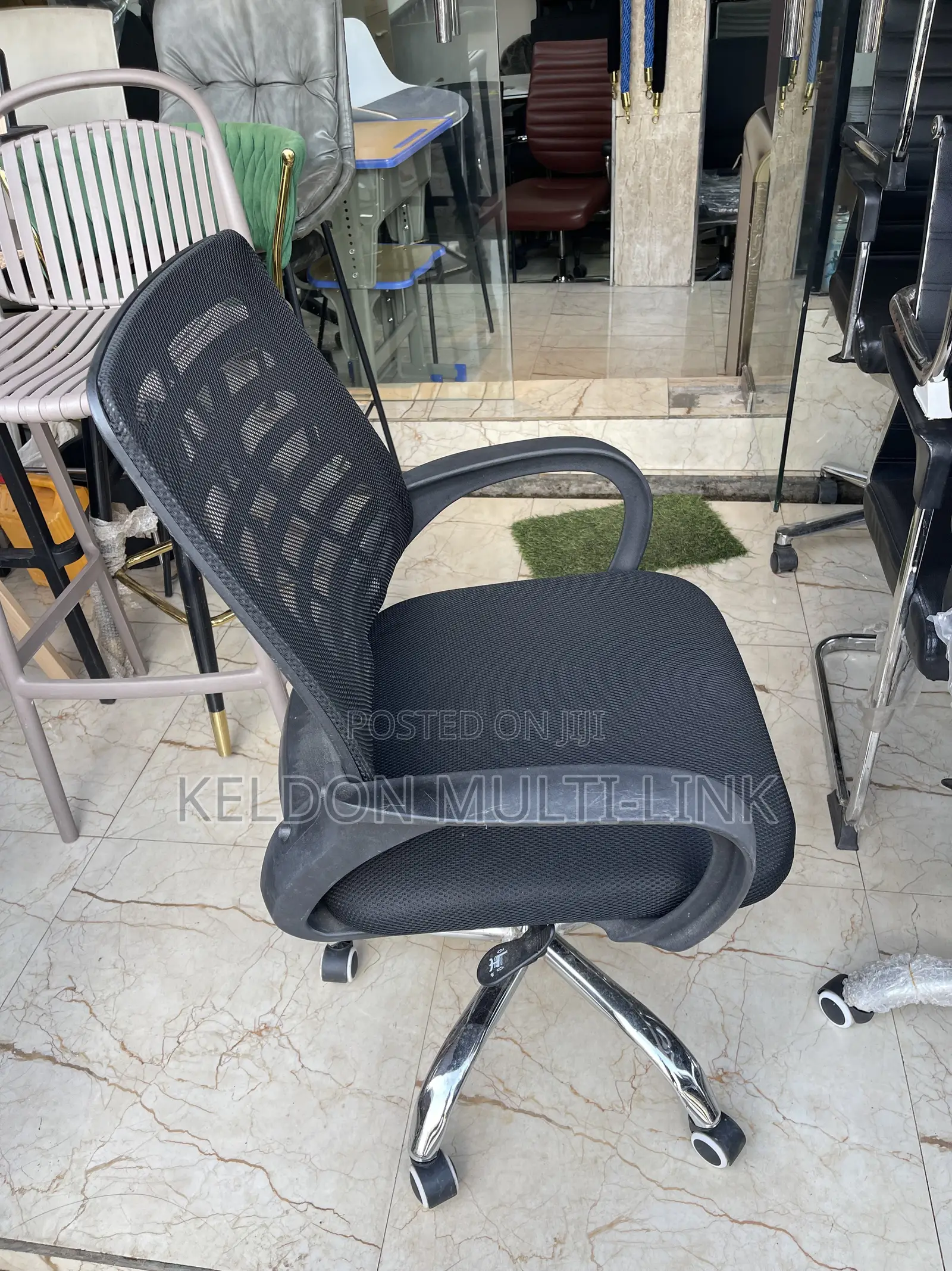 Office Swivel Chair/Low Back/Foreign Office Swivel Chair