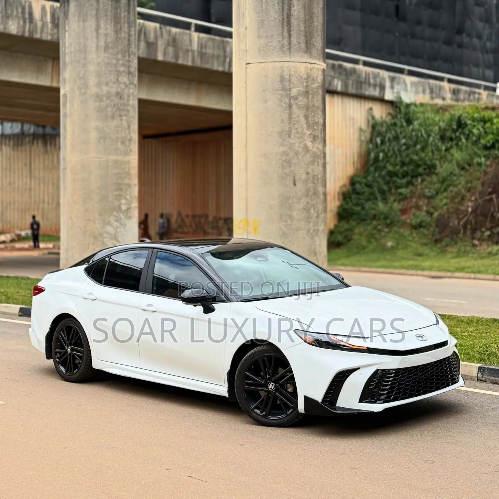 Toyota Camry XSE 2025 White