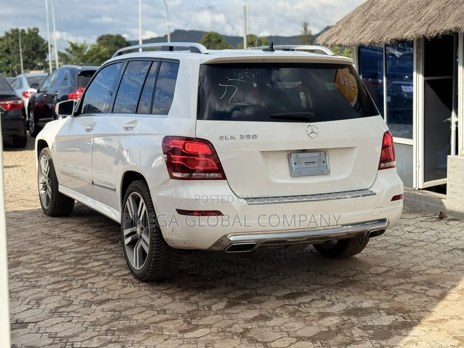 Mercedes-Benz GLK-Class Base GLK 350 4dr 4x2 (3.5L 6cyl 7A) 2015 White