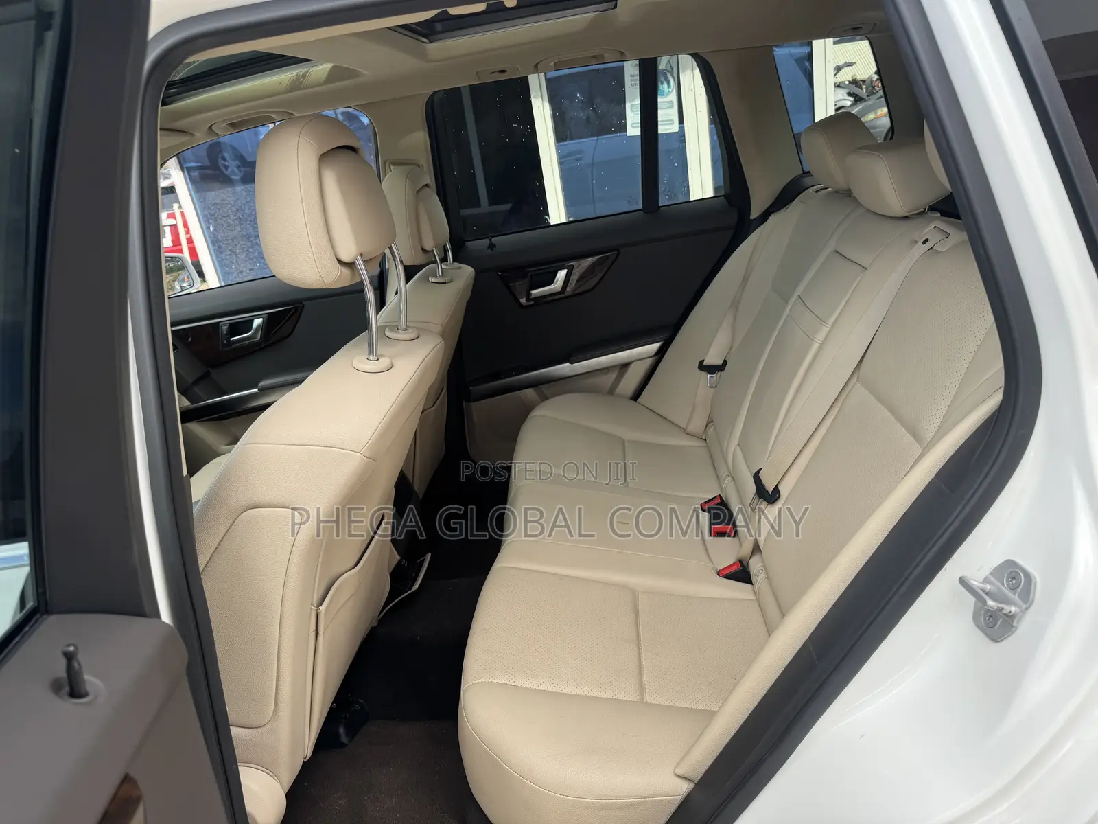 Mercedes-Benz GLK-Class Base GLK 350 4dr 4x2 (3.5L 6cyl 7A) 2015 White
