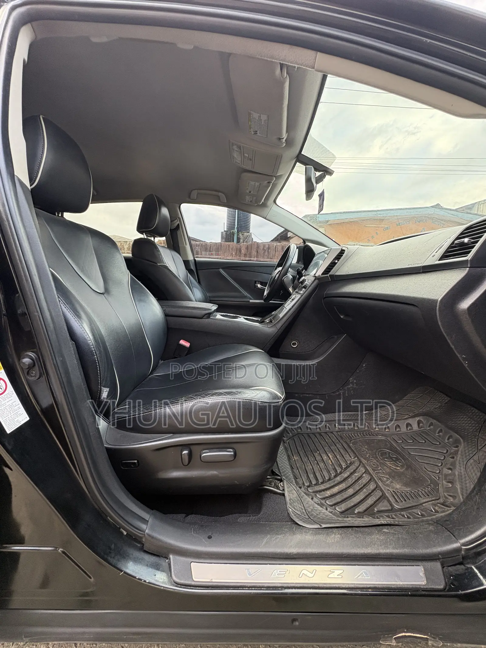 Toyota Venza XLE AWD V6 2013 Black