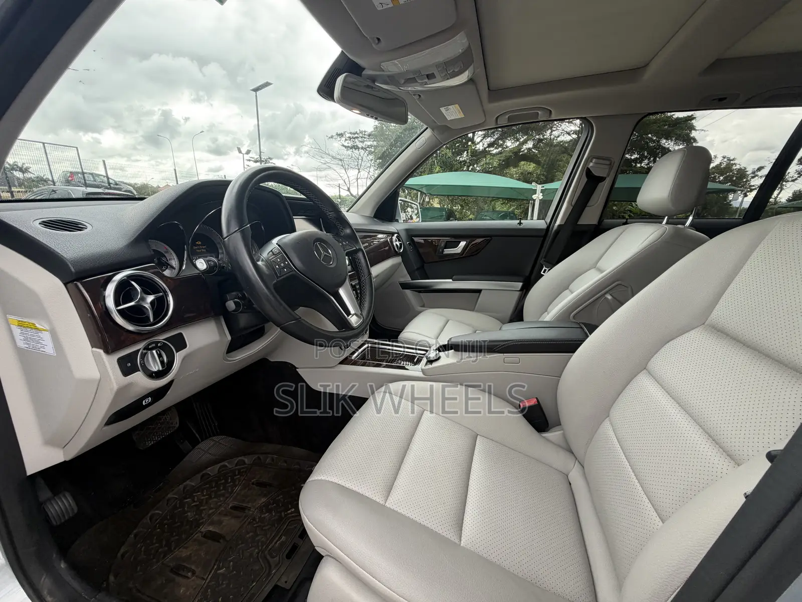 Mercedes-Benz GLK-Class 350 2014 Blue