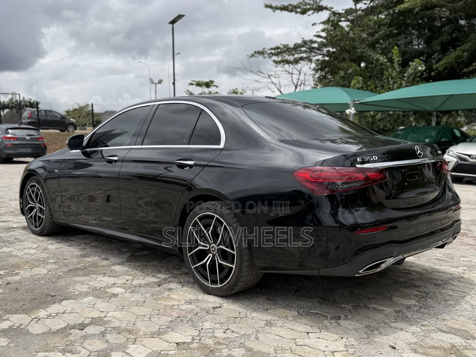 Mercedes-Benz E350 2021 Black