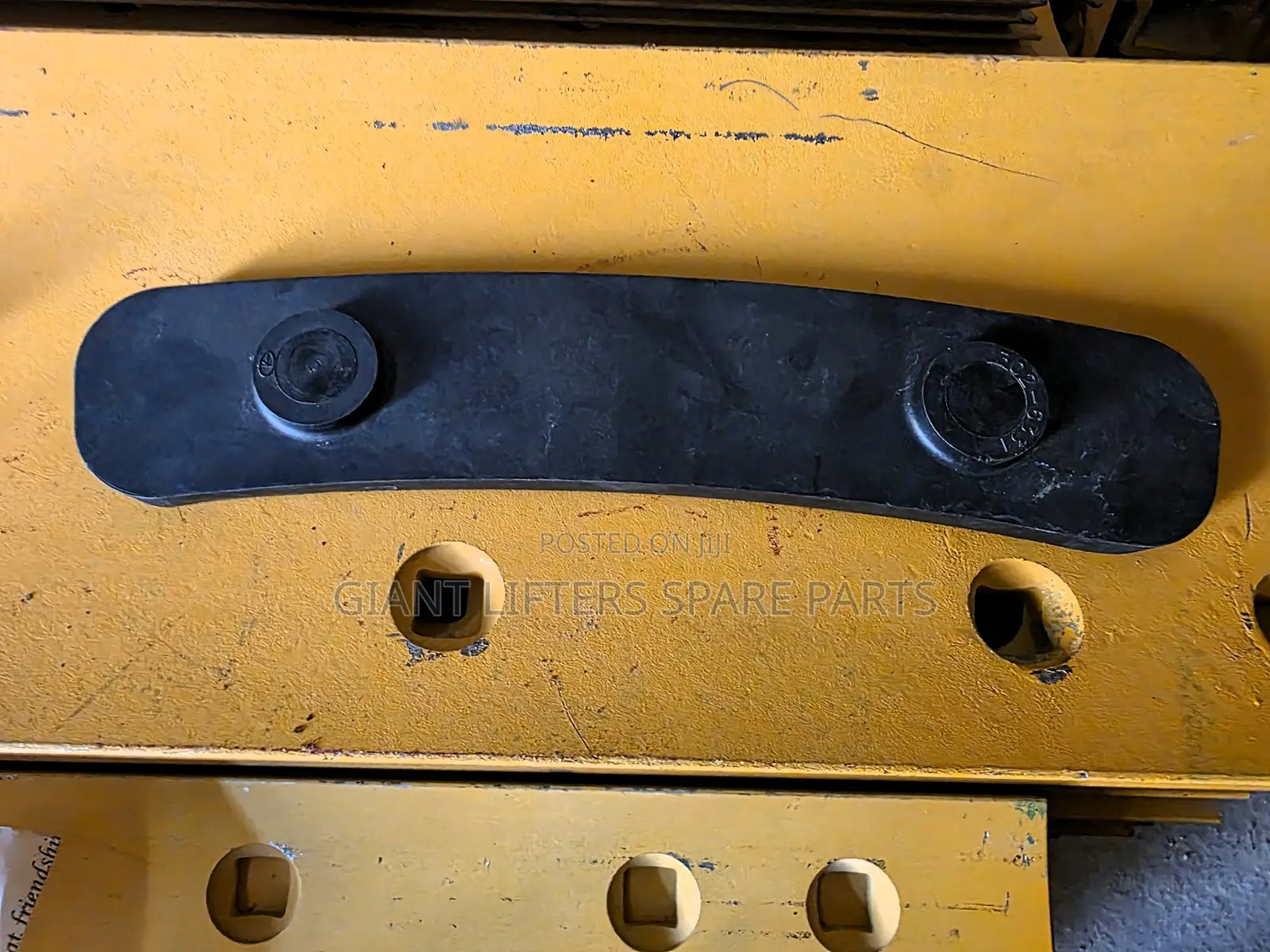 352-1002 Drawbar Wear Strip