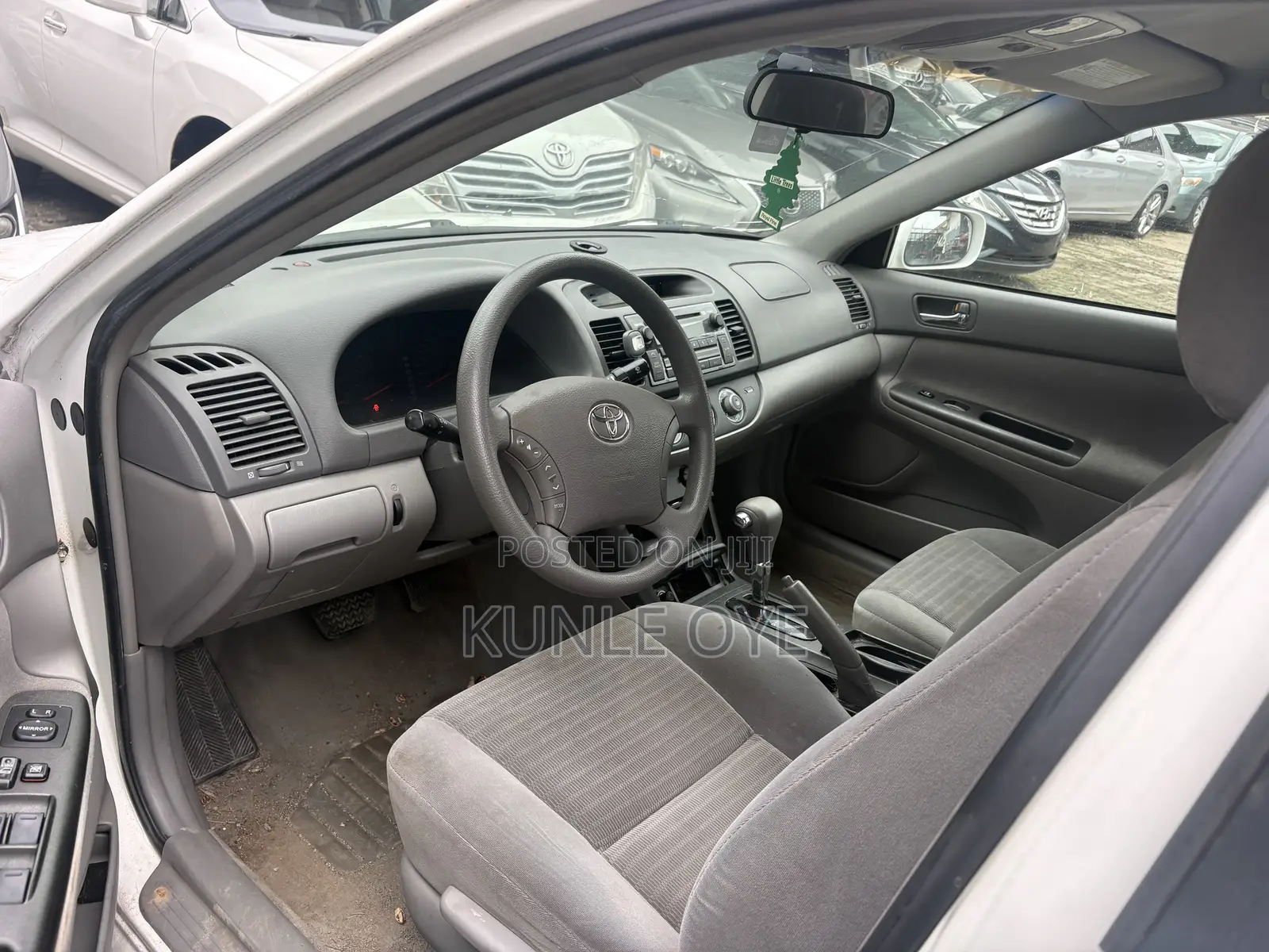 Toyota Camry LE 4dr Sedan (2.4L 4cyl 5A) 2006 White