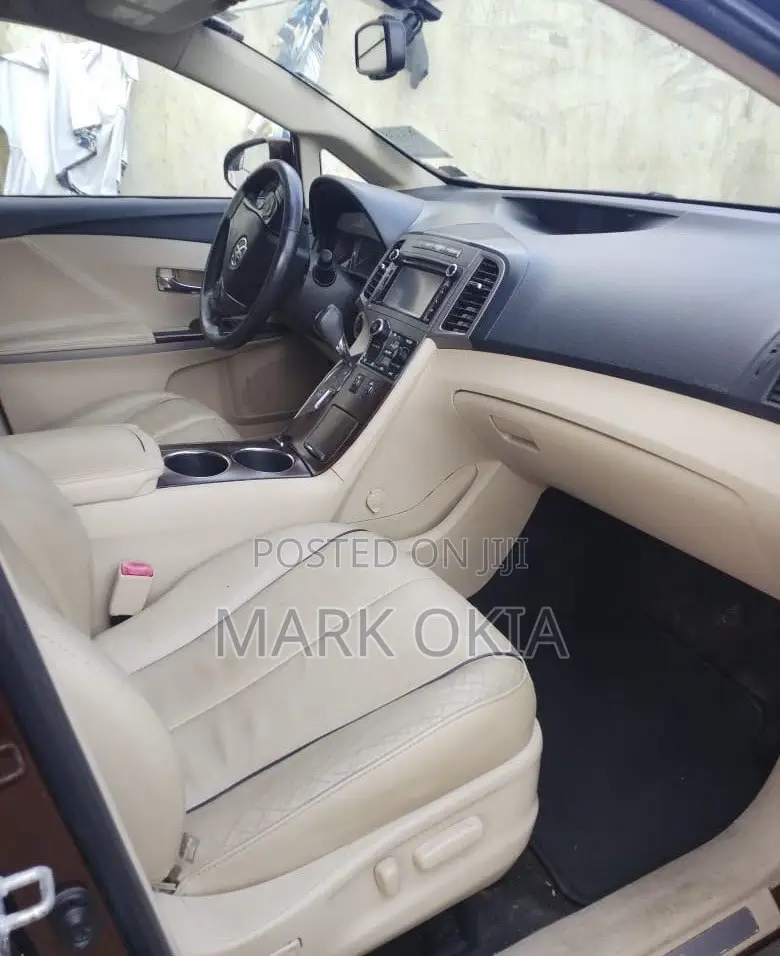 Toyota Venza 2013 Burgundy