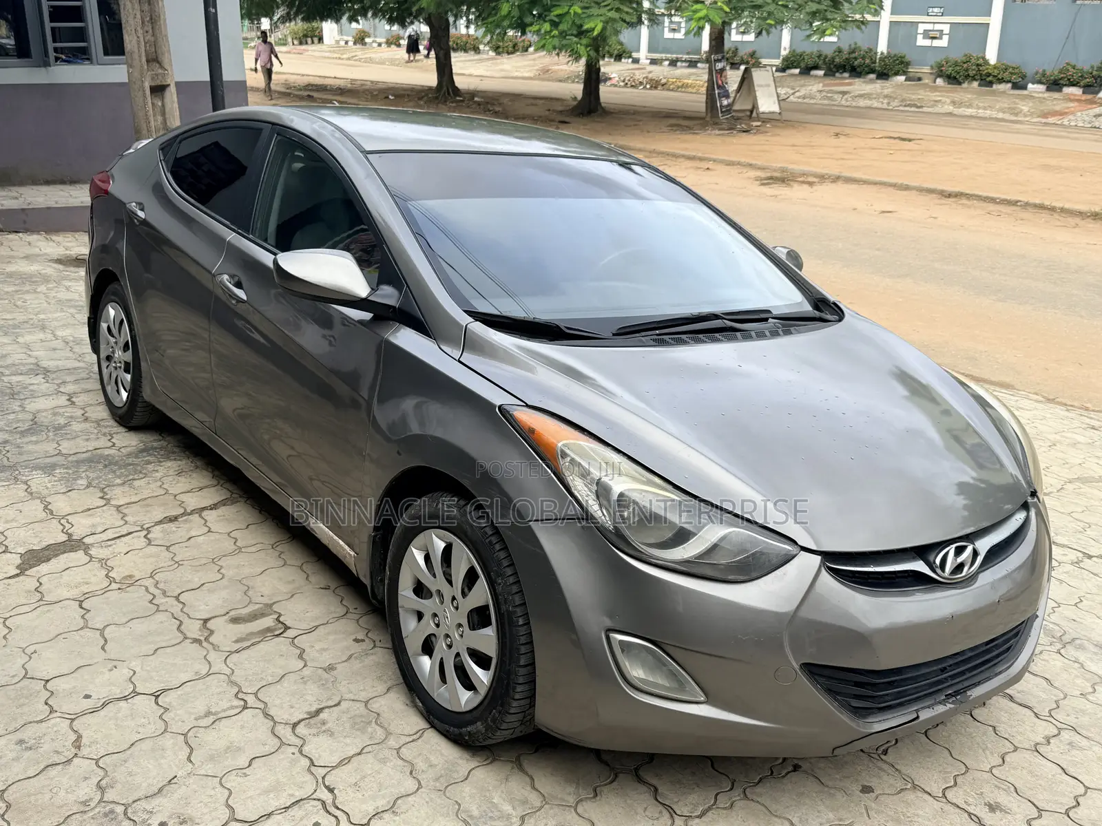 Hyundai Elantra 2013 Gray
