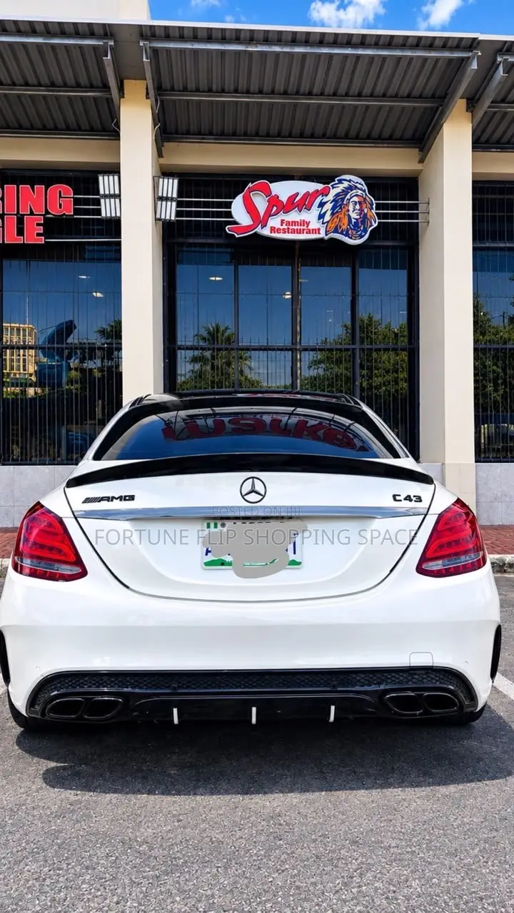 Mercedes-Benz C43 4Matic Sedan AWD (3.0L V6 9AM) 2017 White