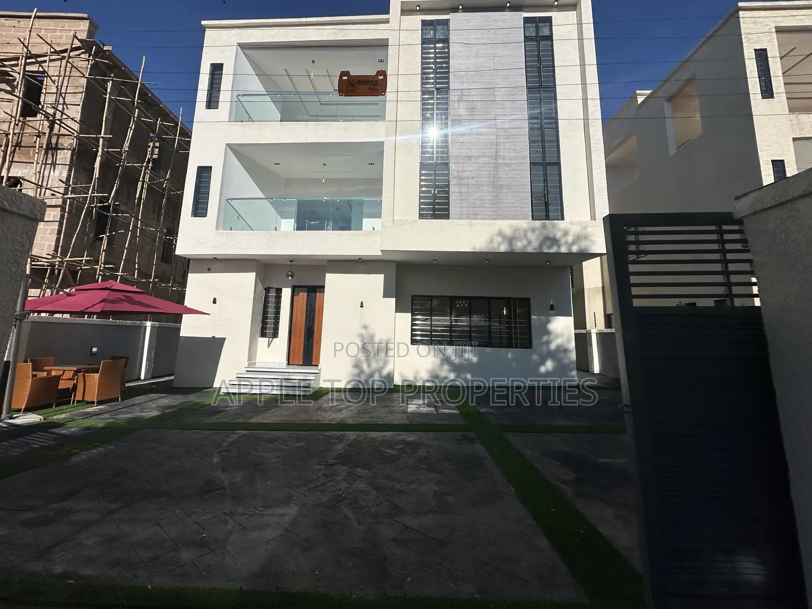 5bdrm Duplex in Enugu for sale