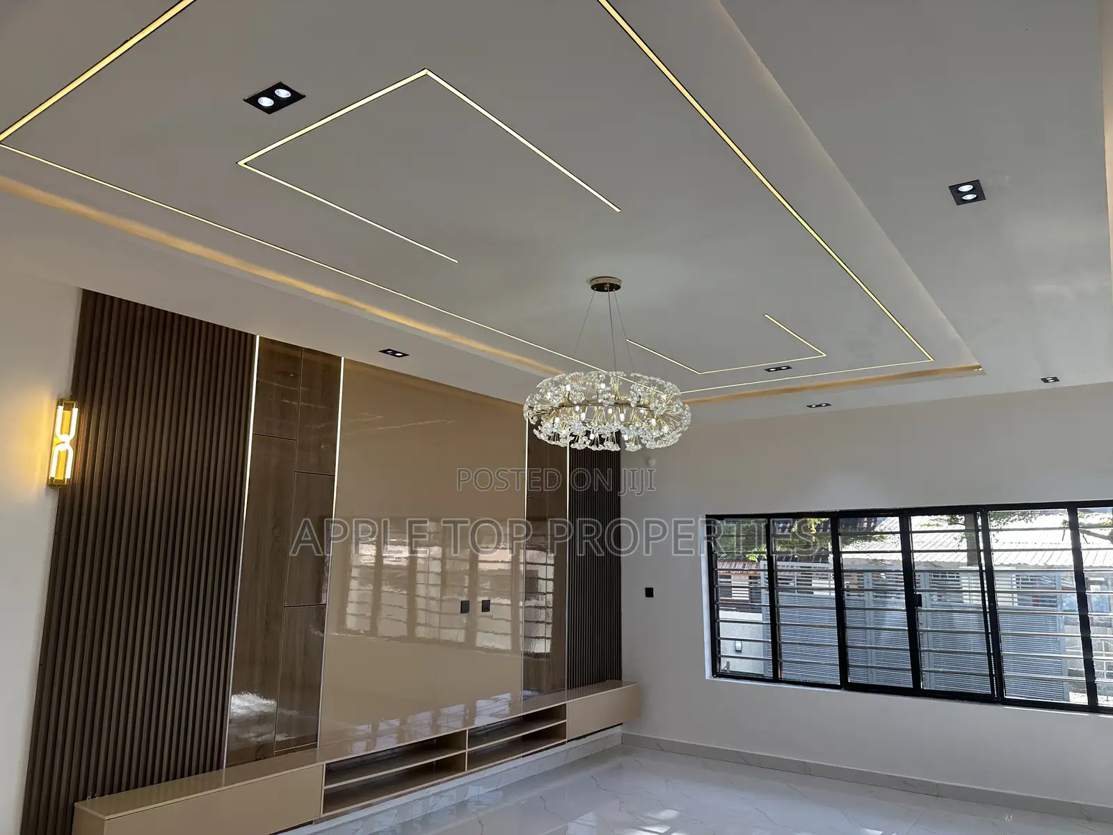 5bdrm Duplex in Enugu for sale
