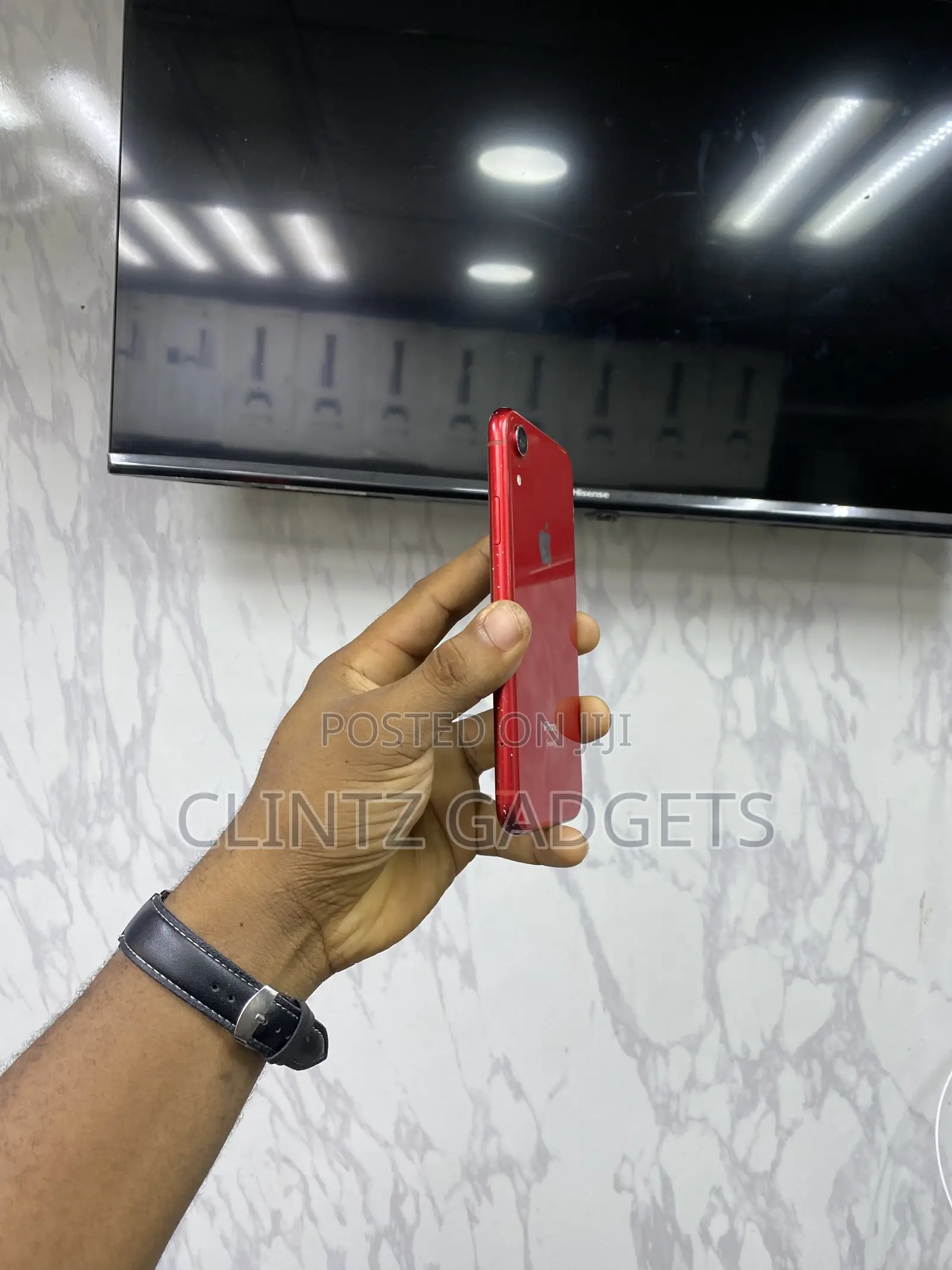 Apple iPhone XR 64 GB Red