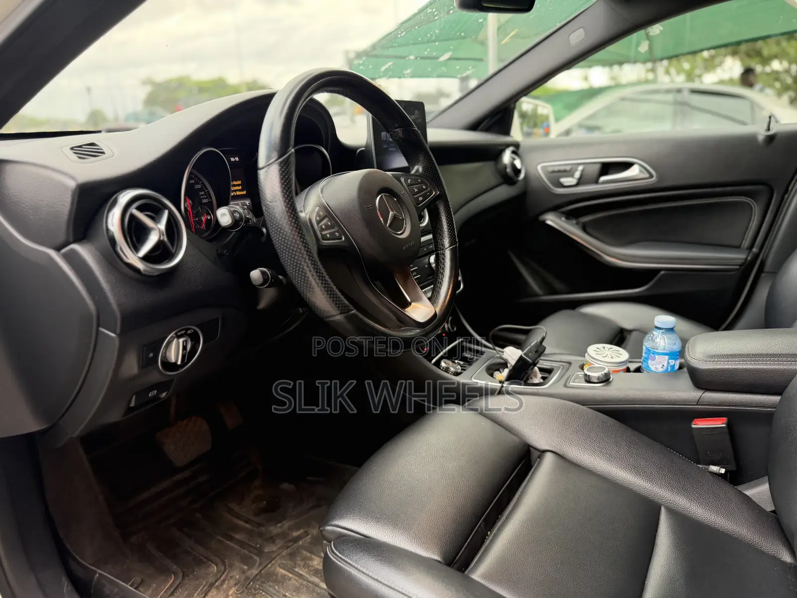 Mercedes-Benz GLA 250 2021 White
