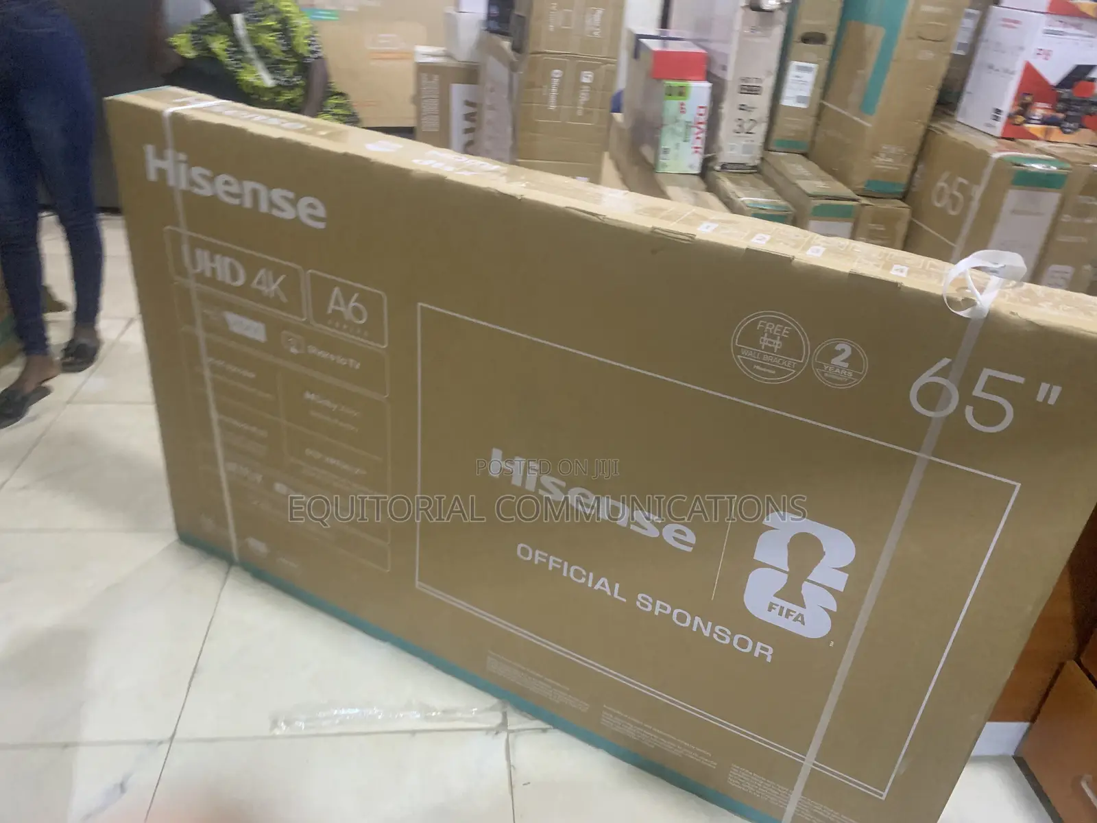 Hisense 65" UHD Smart TV – Modern Entertainment