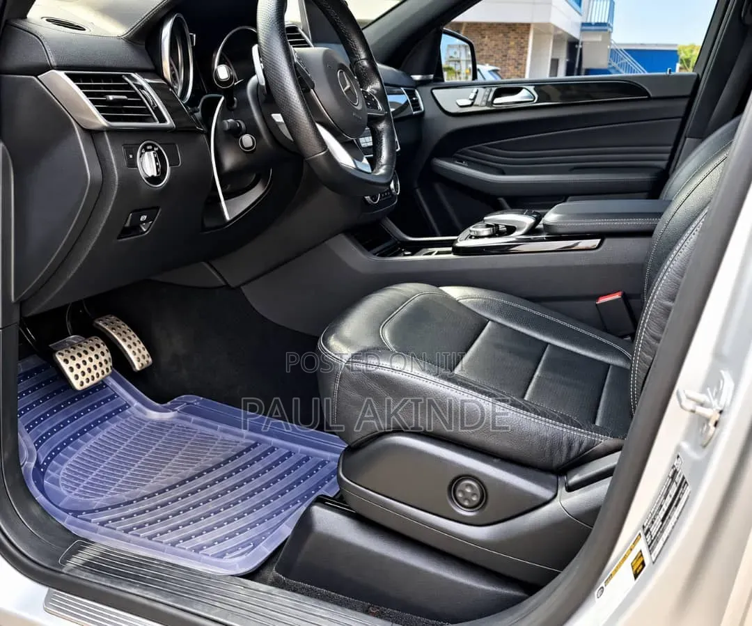 Mercedes-Benz GLE-Class AMG GLE 43 4MATIC 2017 Silver
