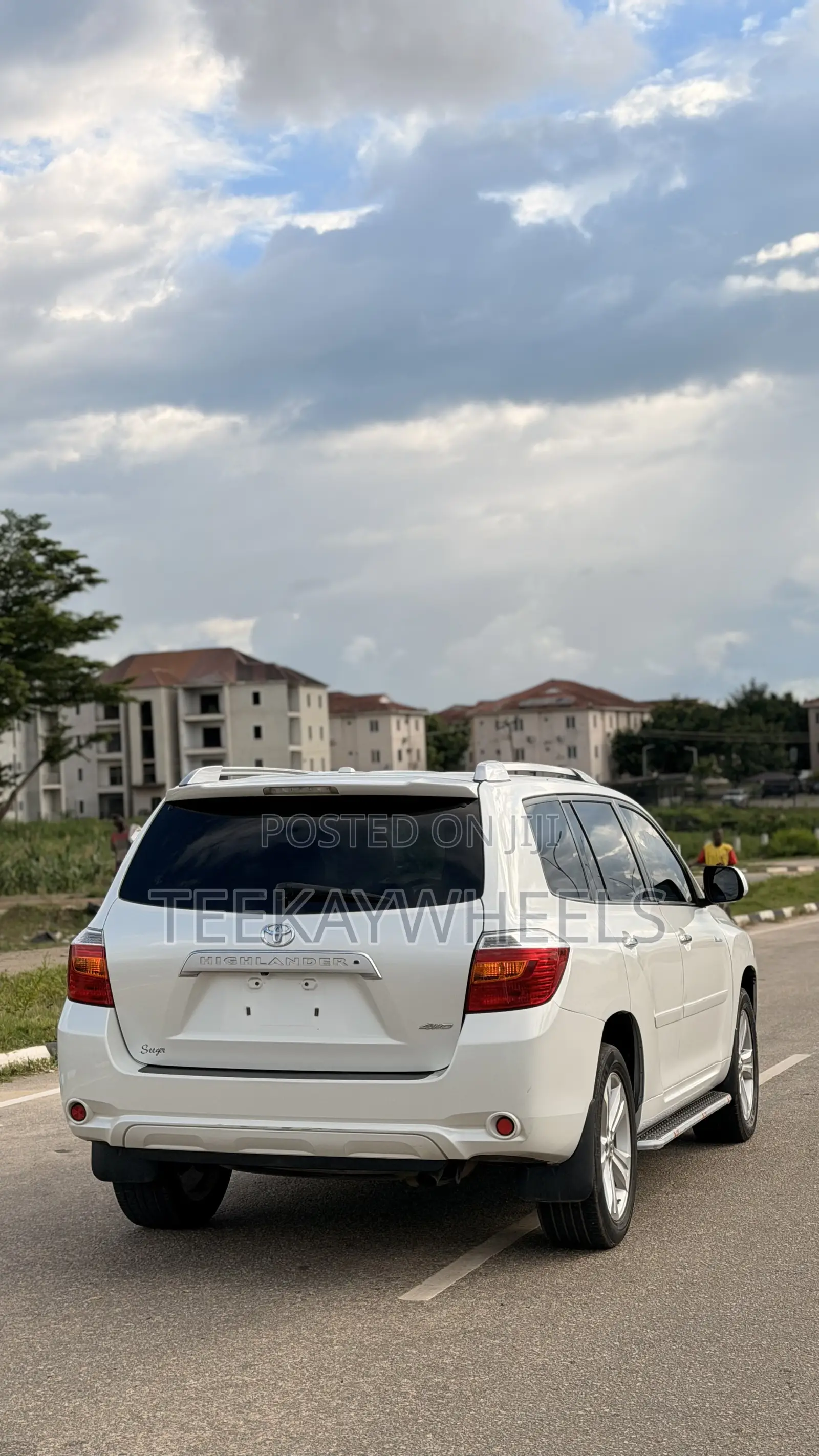 Toyota Highlander Limited 2011 White