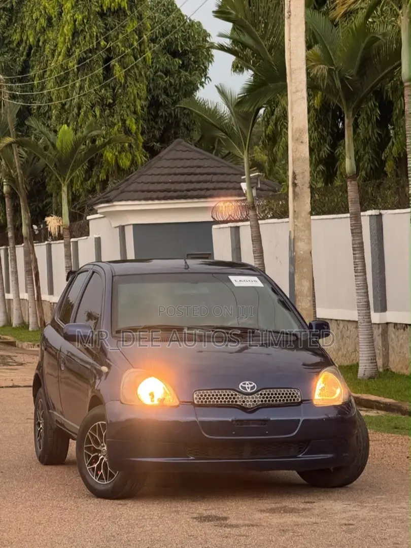 Toyota Yaris 2004 Blue
