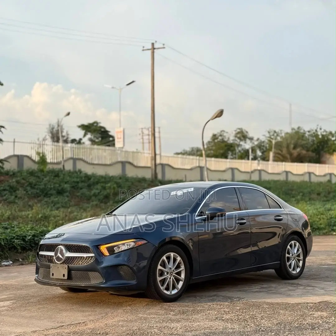 Mercedes-Benz A-Class A 220 4MATIC 2021 Blue