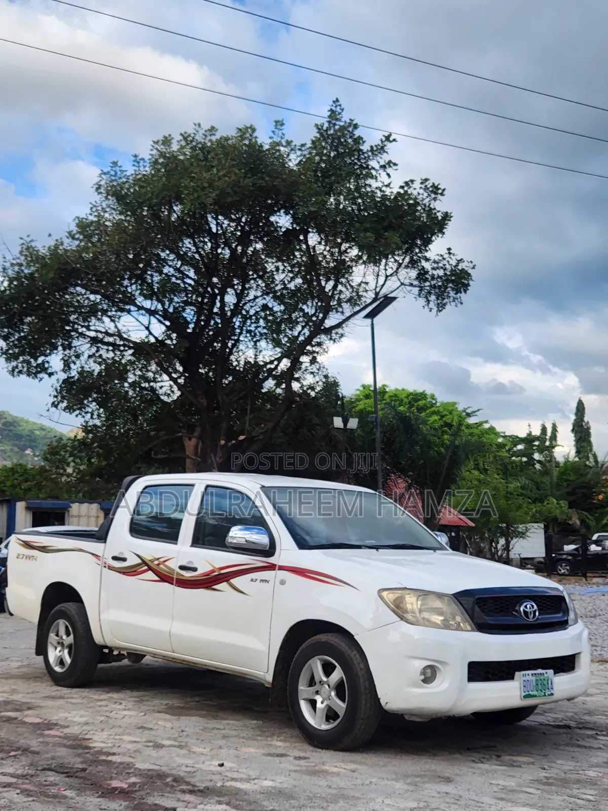 Toyota Hilux 2011 White