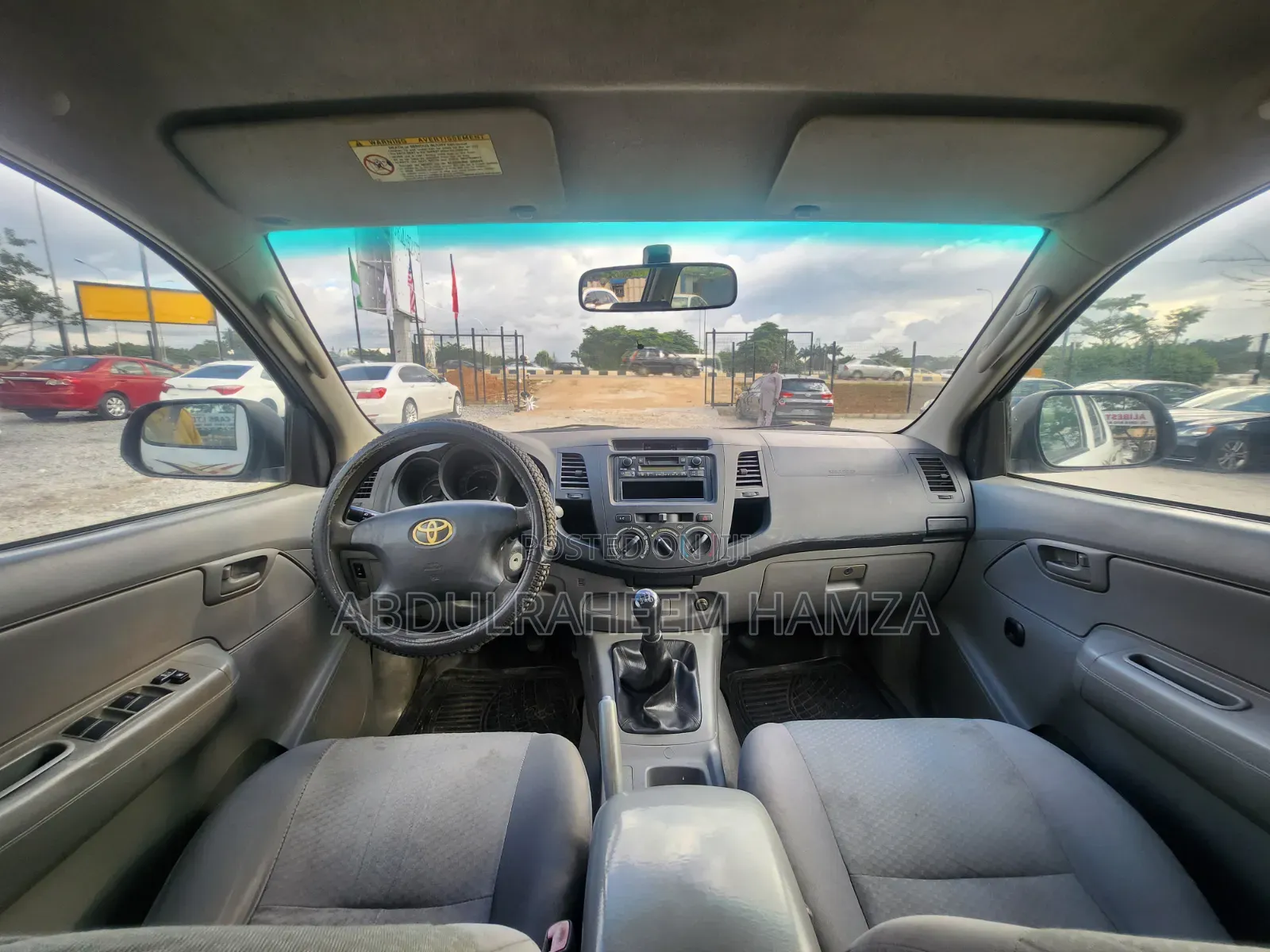 Toyota Hilux 2011 White