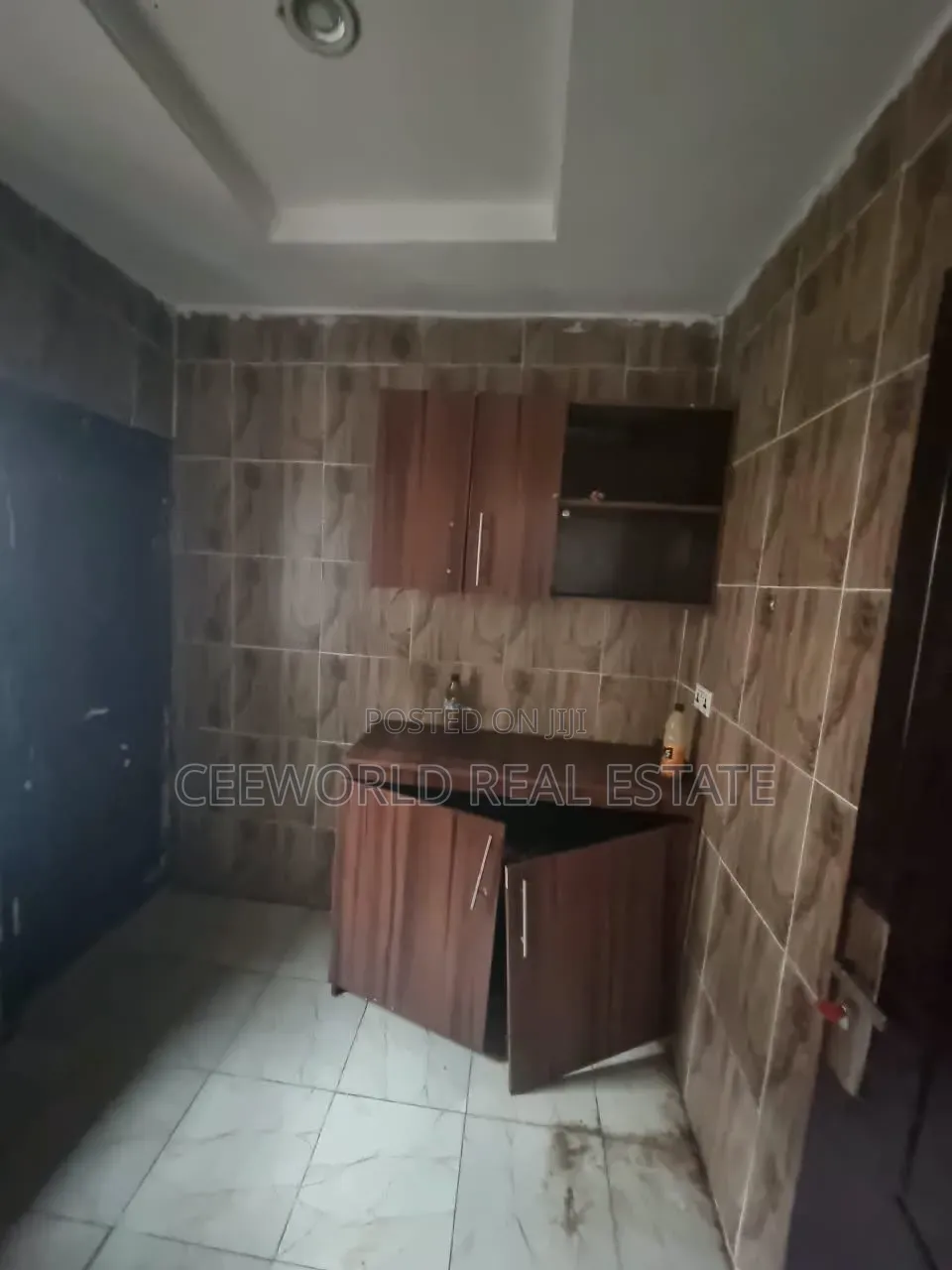1bdrm Apartment in Odeku, Akala Express for rent