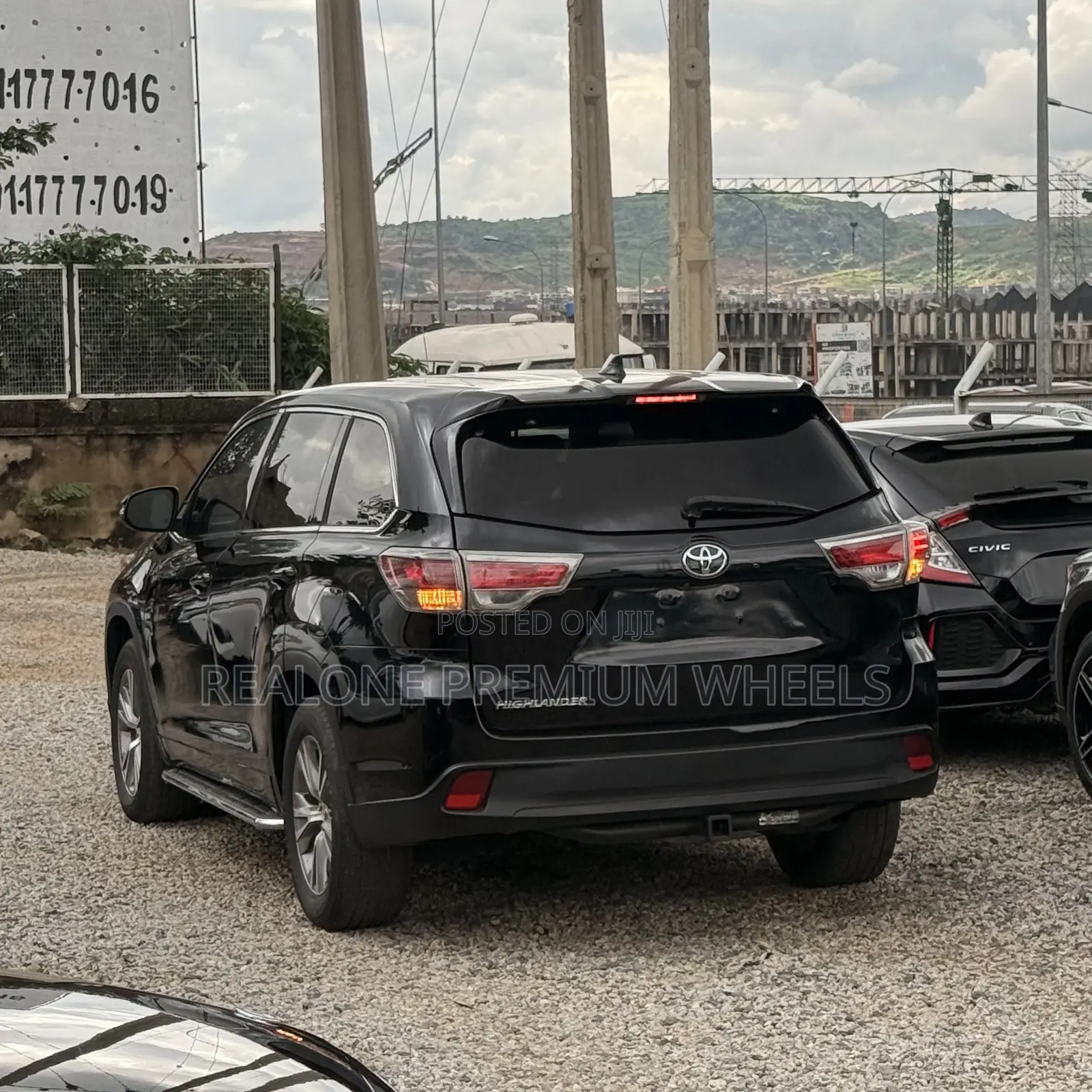 Toyota Highlander LE 4dr SUV AWD (3.5L 6cyl 6A) 2014 Black