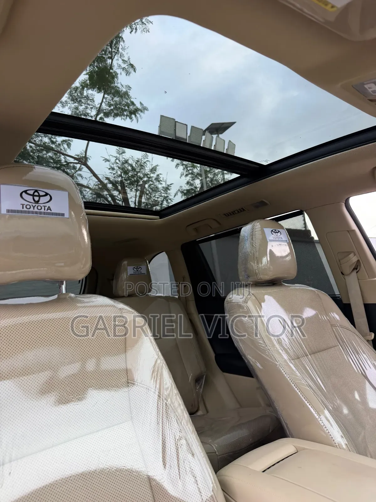 Toyota Highlander Limited Platinum V6 4x2 (3.5L 6cyl 6A) 2016 Gold
