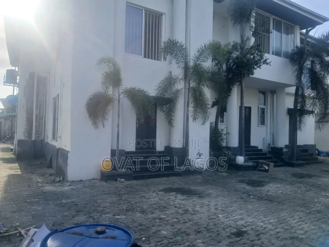 20bdrm Duplex in Lekki Phase 1 for rent