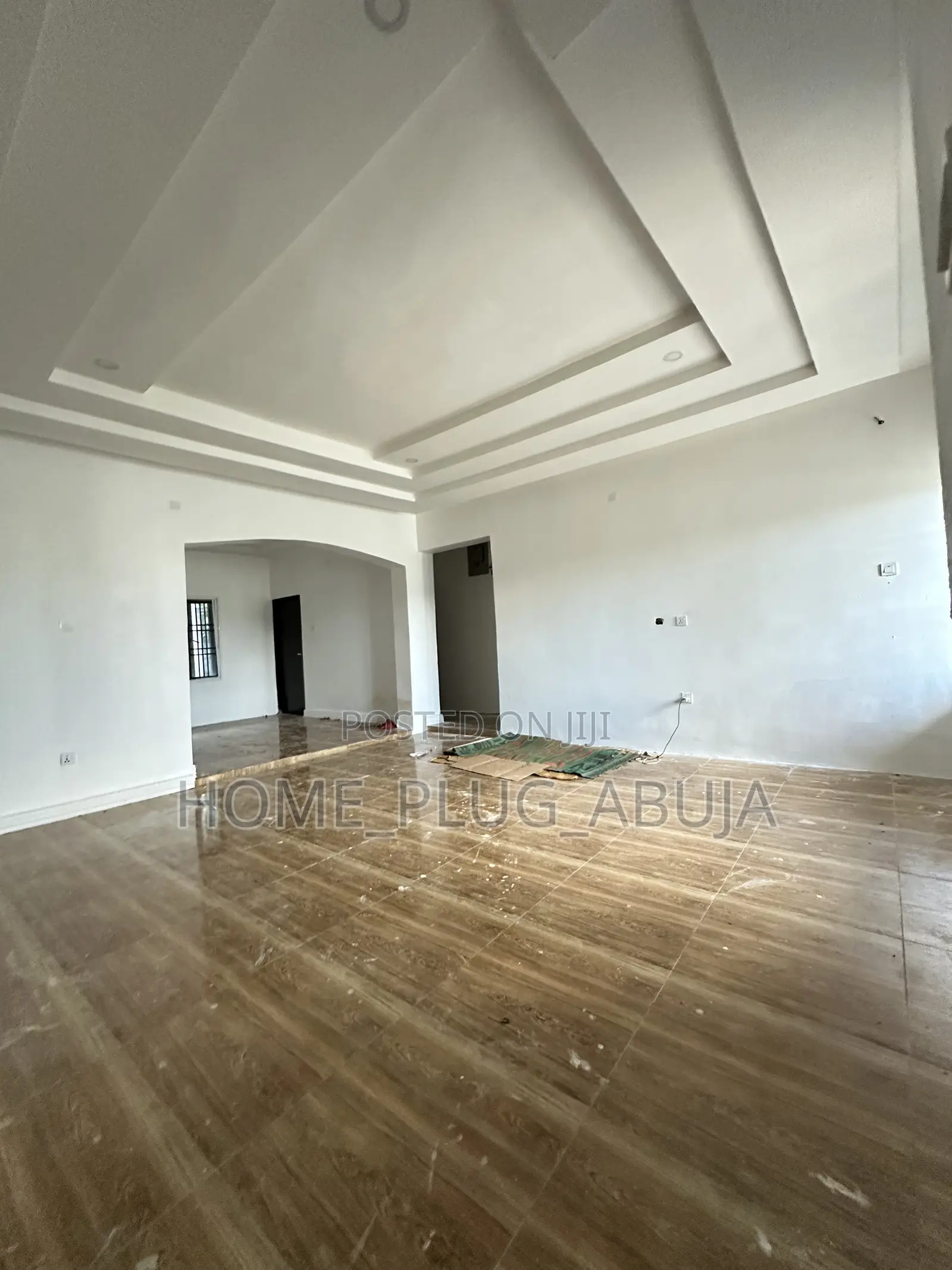 2bdrm Bungalow in Efab Verizon Estate for rent