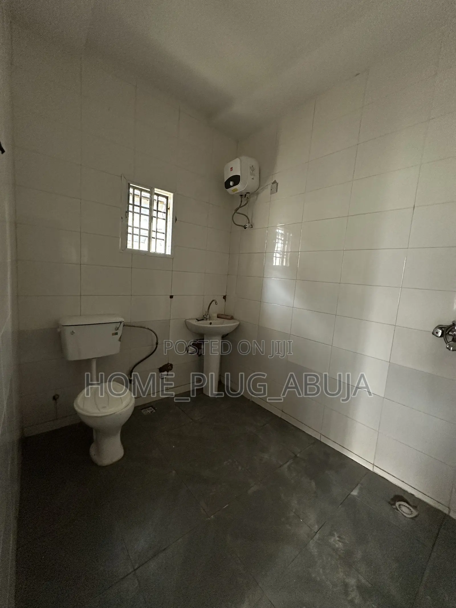 2bdrm Bungalow in Efab Verizon Estate for rent