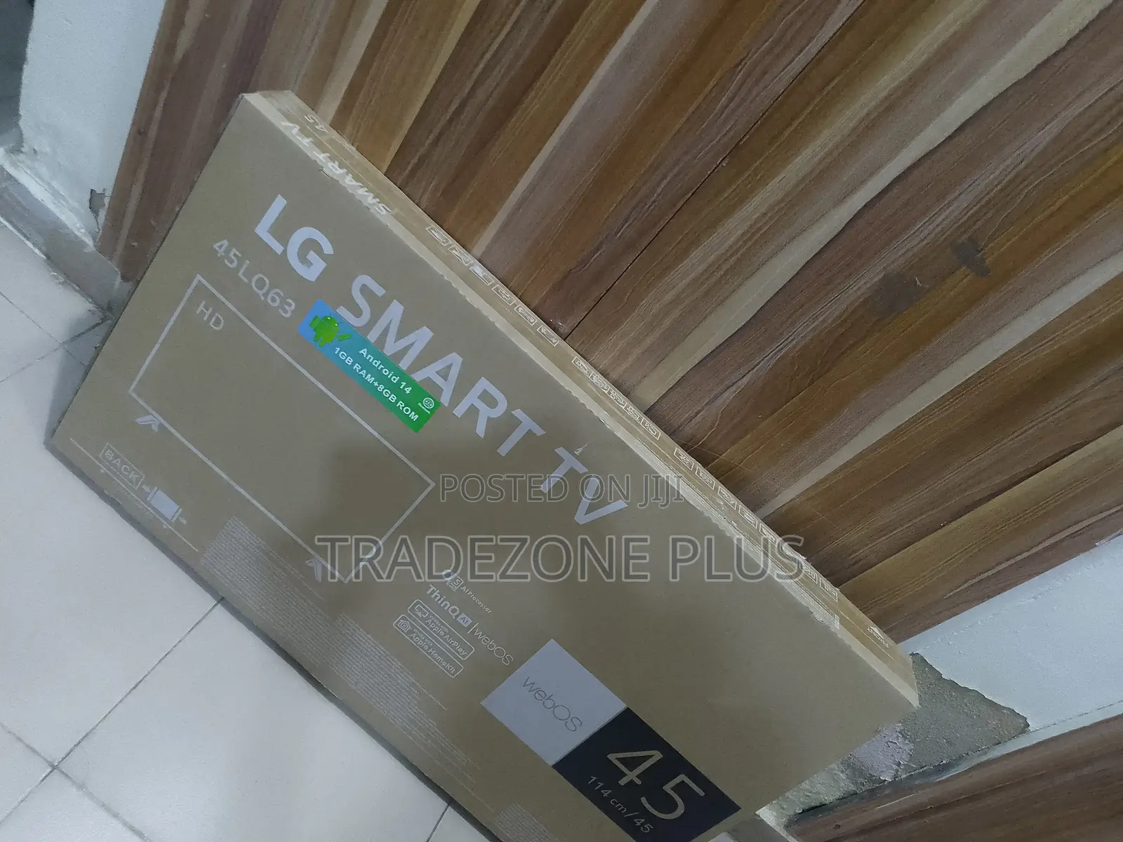 LG Smart UHD Television 45" – Beautiful Viewing Experience