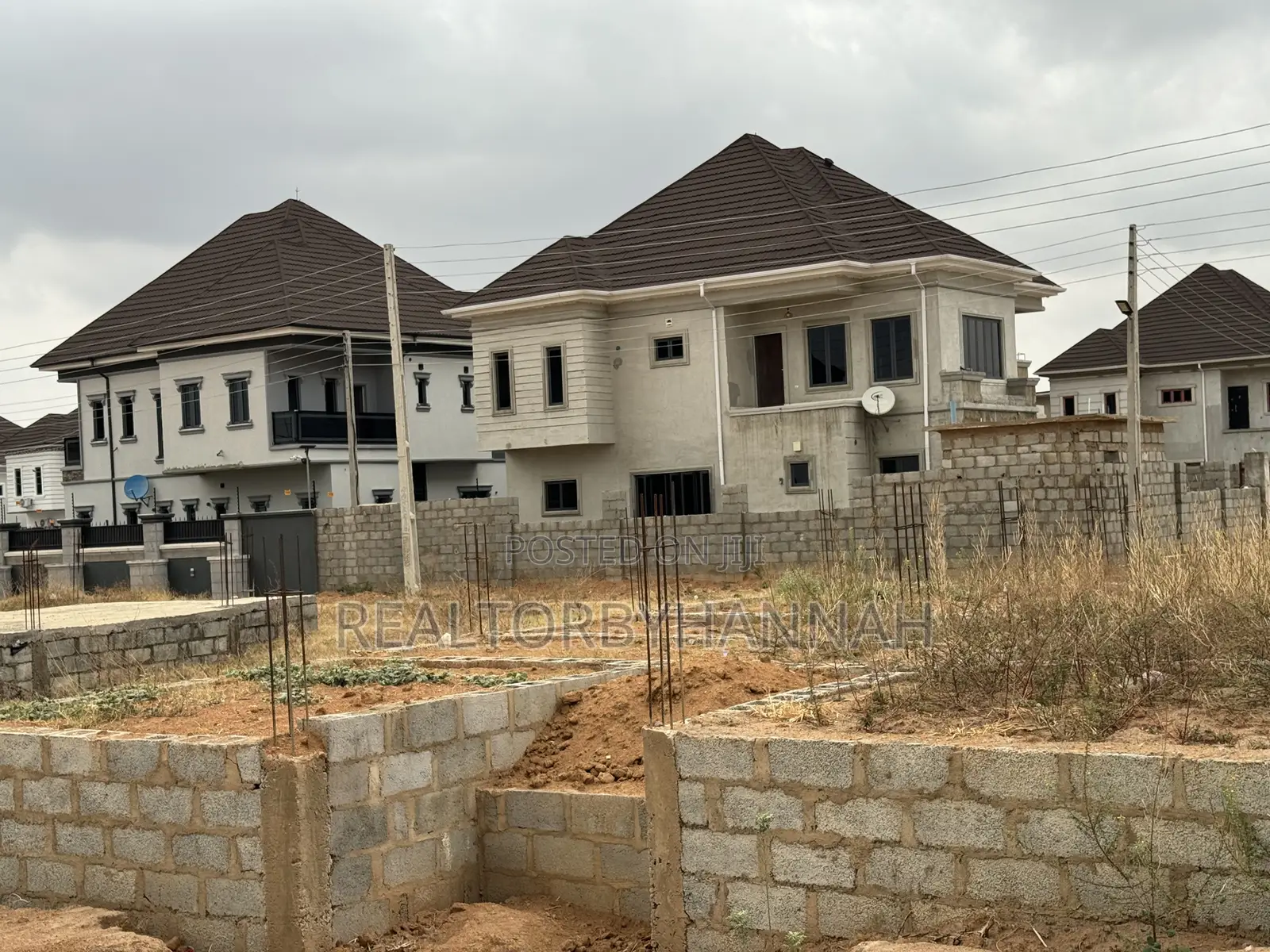 300sqm Estate Plot of 3 Bedroom Semi Detached Duplex With Bq for Sale