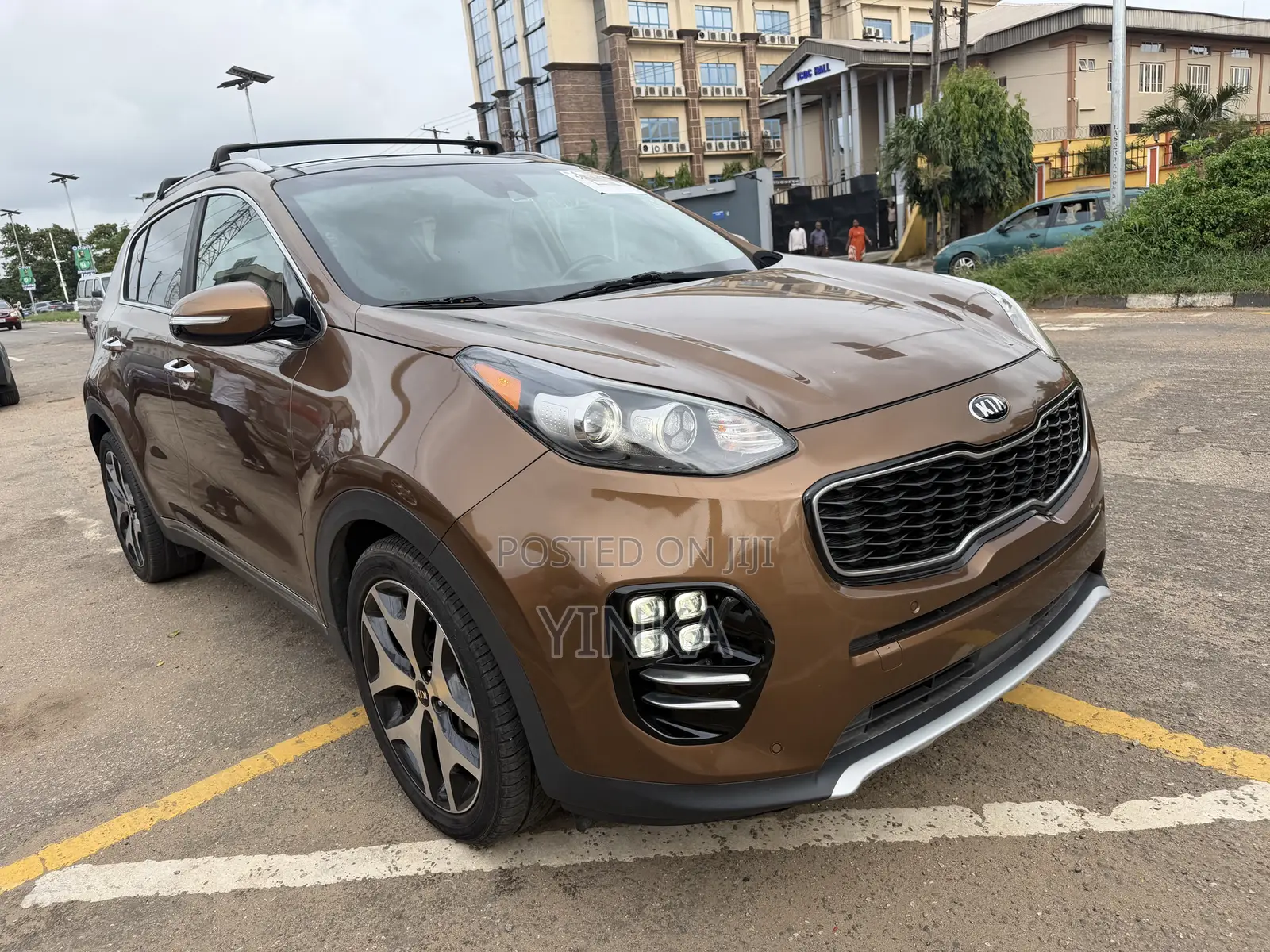 Kia Sportage SX 4dr SUV AWD (2.0L 4cyl Turbo 6A) 2017 Brown