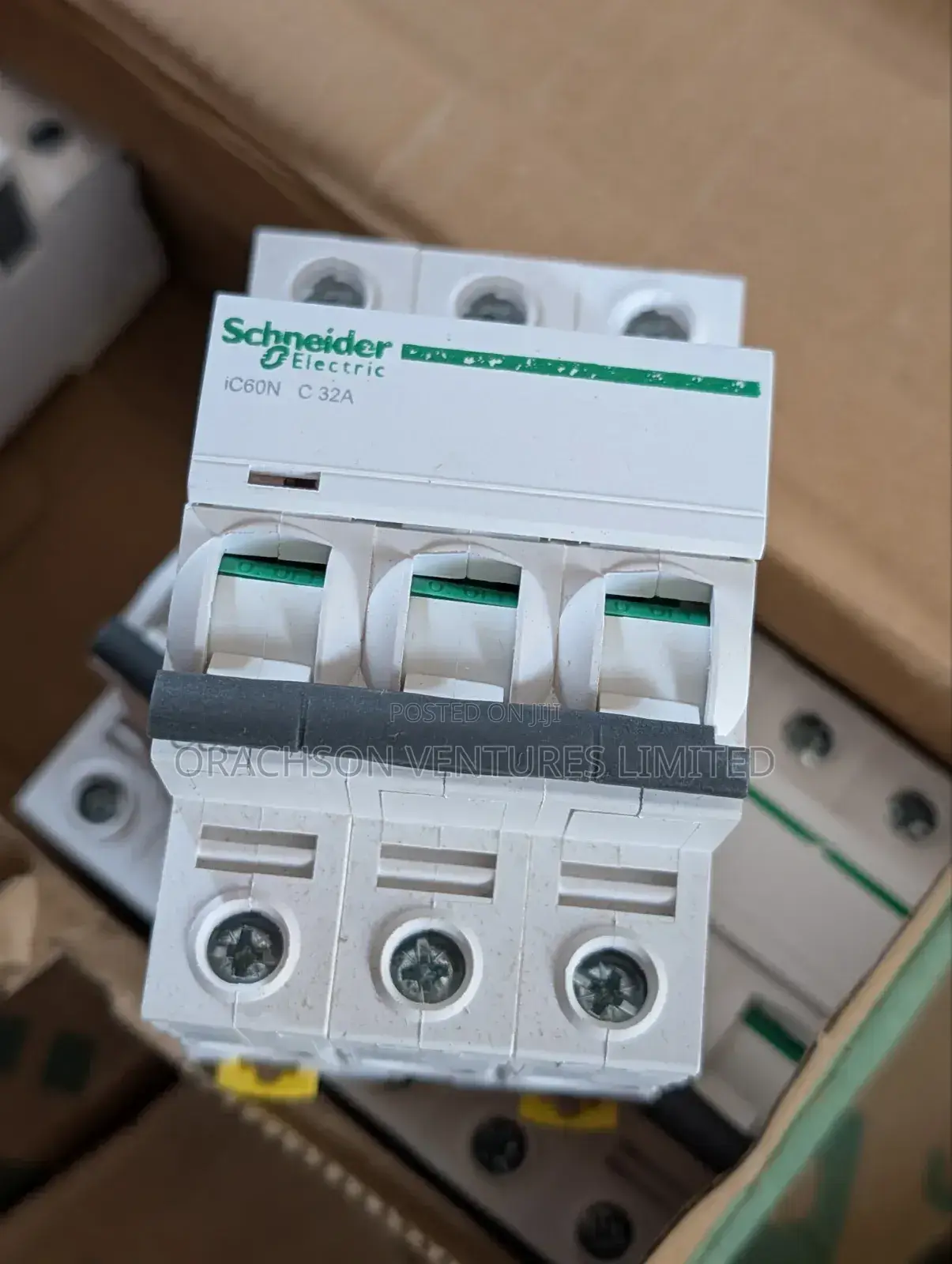32amps 3pole MCB Circuit Breaker