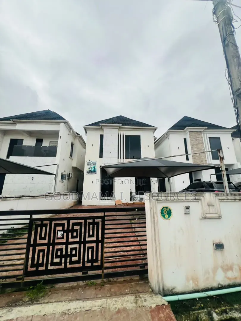 4bdrm Duplex in Lekki Palm City for sale