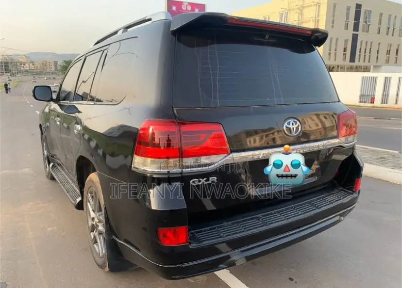 Toyota Land Cruiser 4.0 V6 GX-R 2010 Black