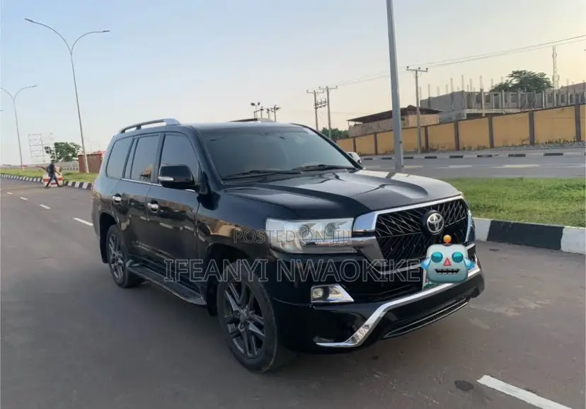 Toyota Land Cruiser 4.0 V6 GX-R 2010 Black