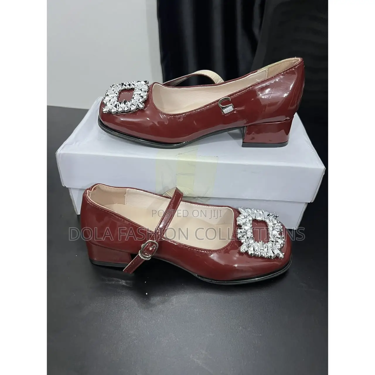 Crystal Buckle Mid-Heel Mary Jane Shoes for Women