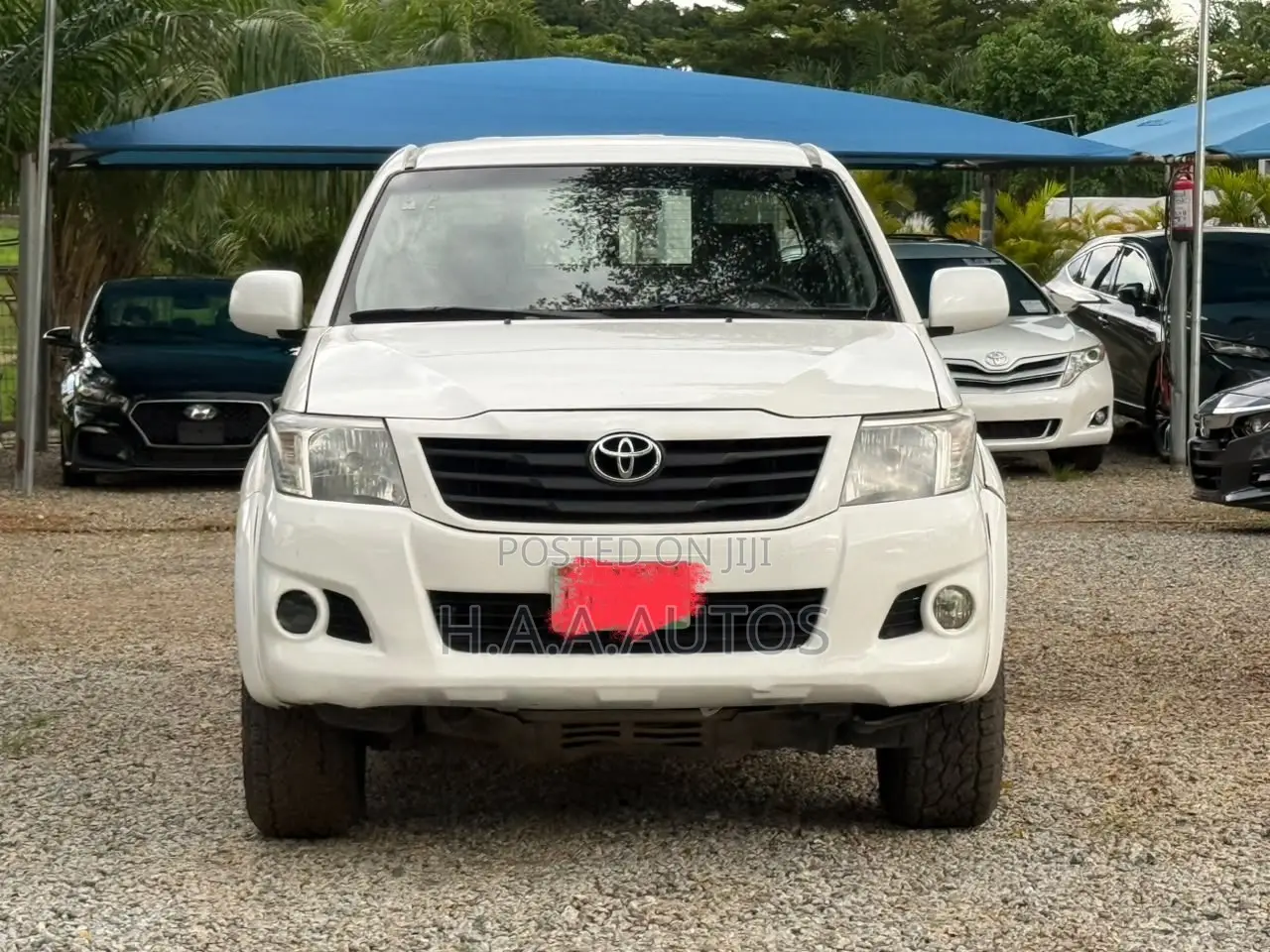 Toyota Hilux 2013 White