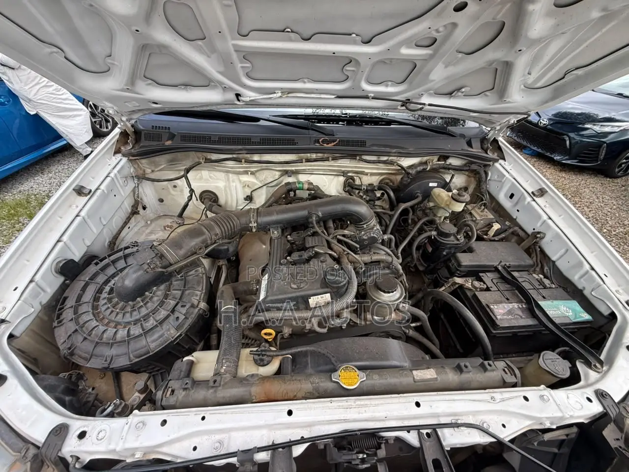 Toyota Hilux 2013 White