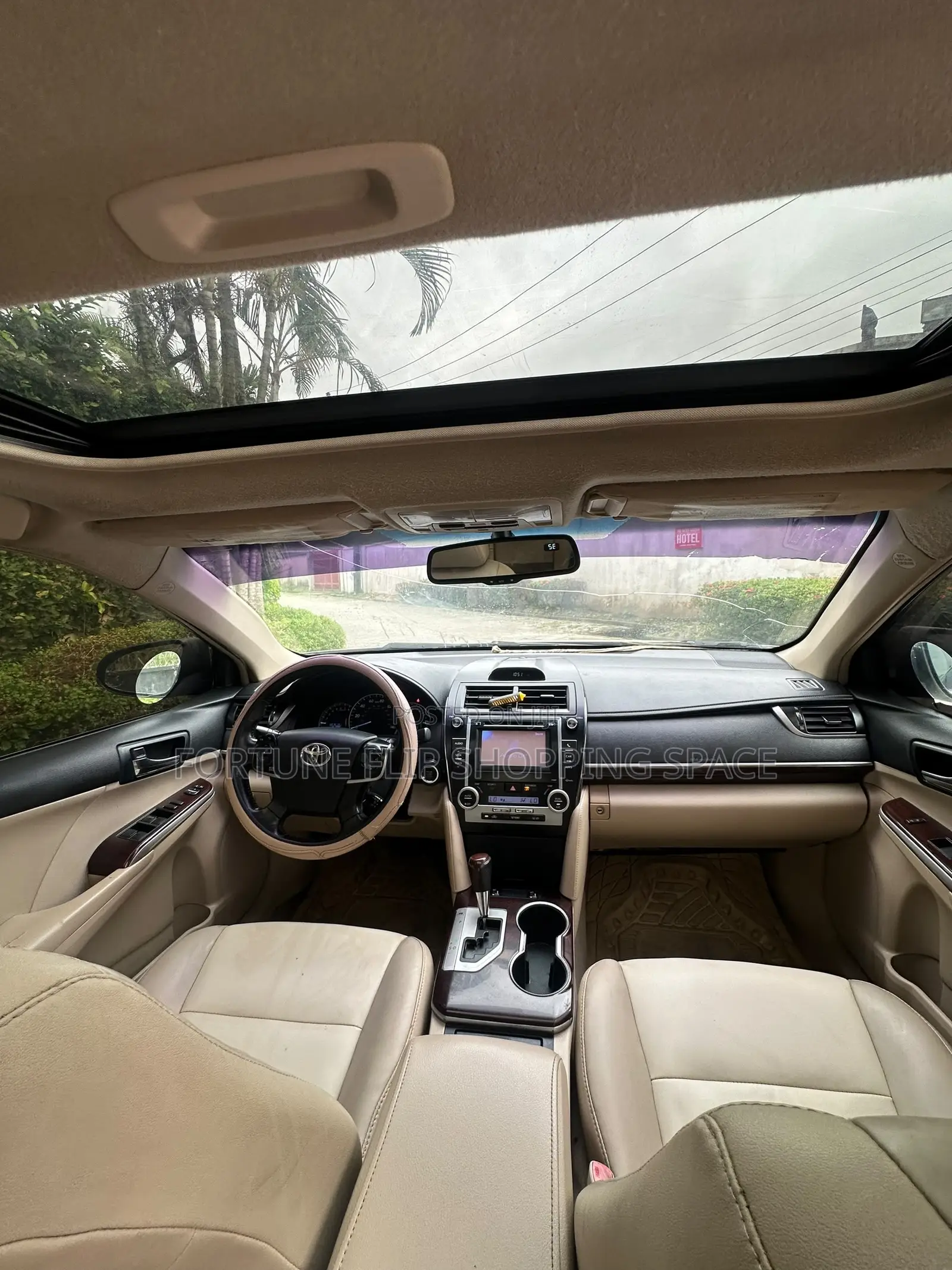 Toyota Camry 2013 Gold