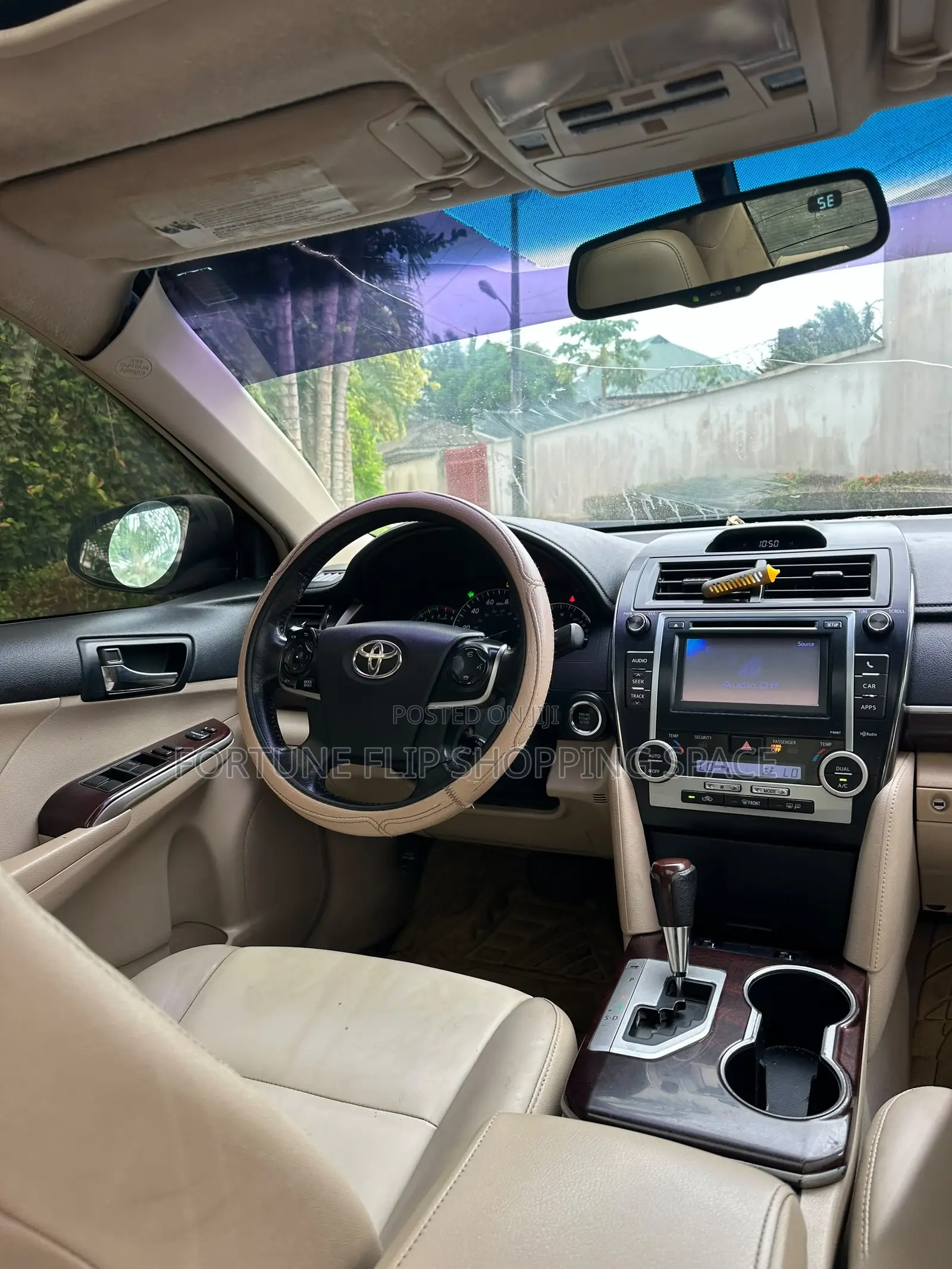 Toyota Camry 2013 Gold