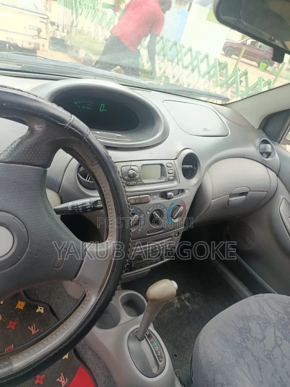 Toyota Yaris 2005 Red