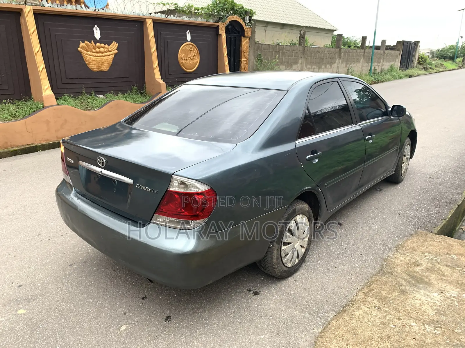 Toyota Camry LE 4dr Sedan (2.4L 4cyl 5A) 2005 Green